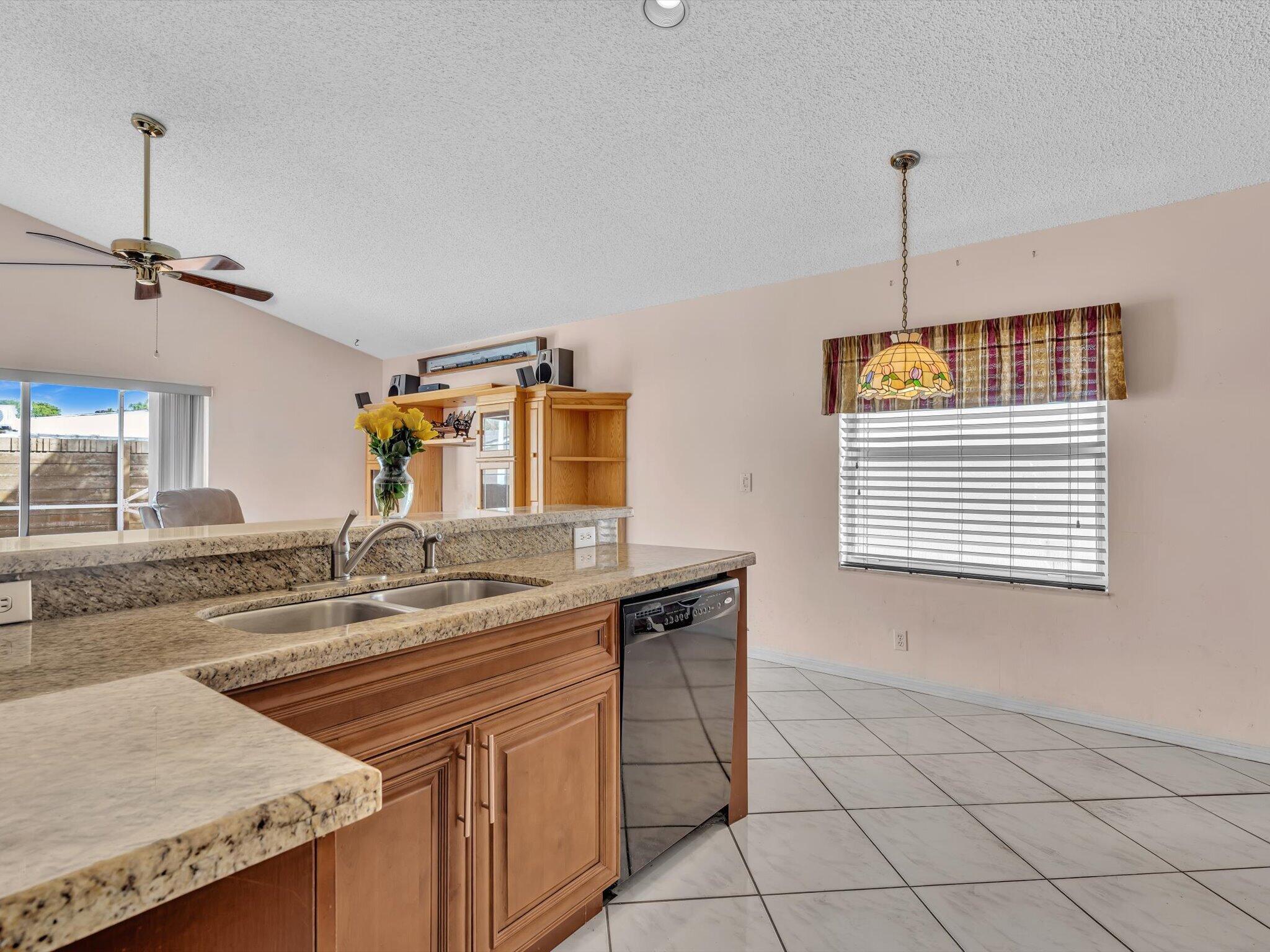 12535 Sw 7th Place Property Photo 24