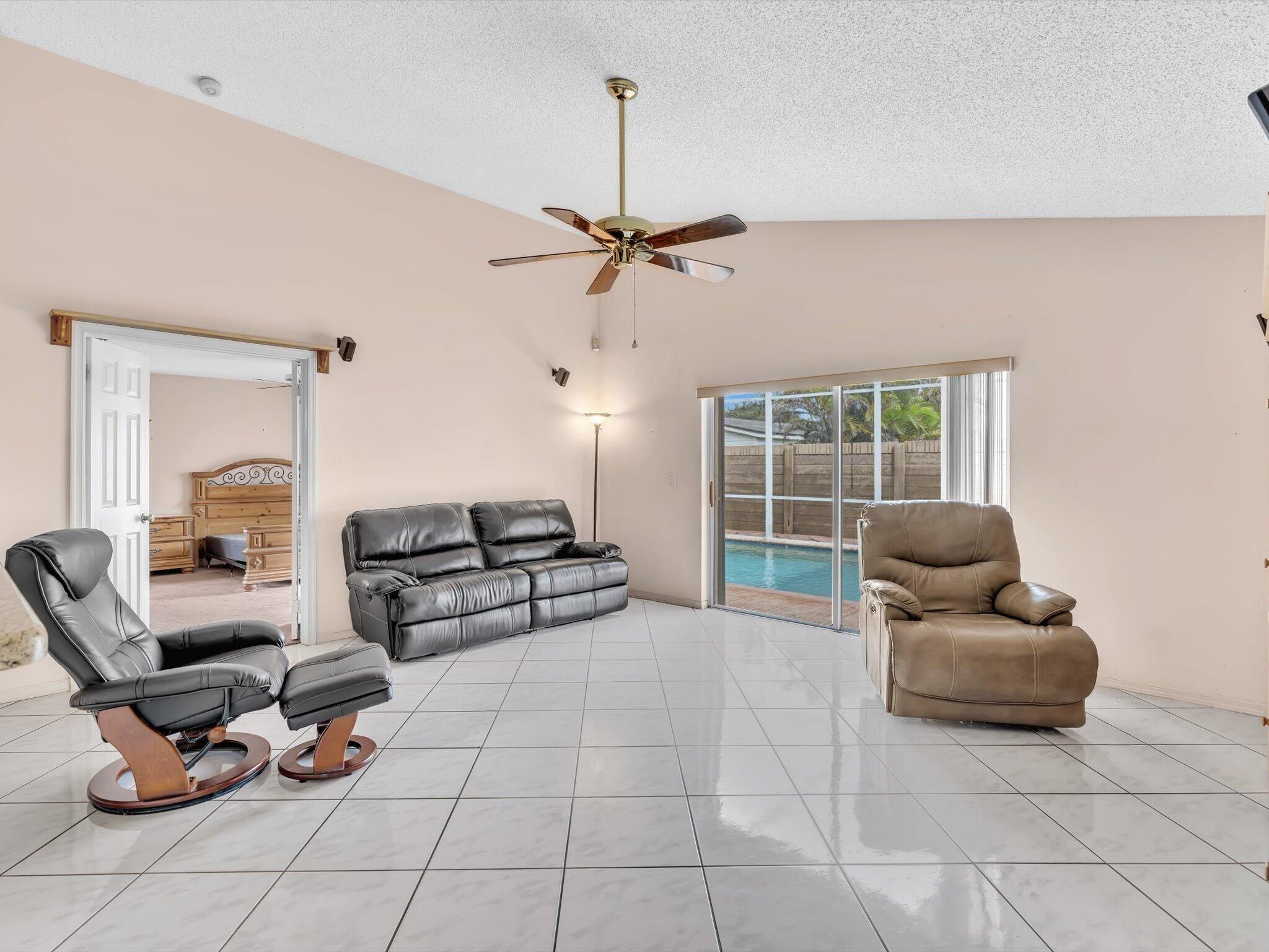 12535 Sw 7th Place Property Photo 32
