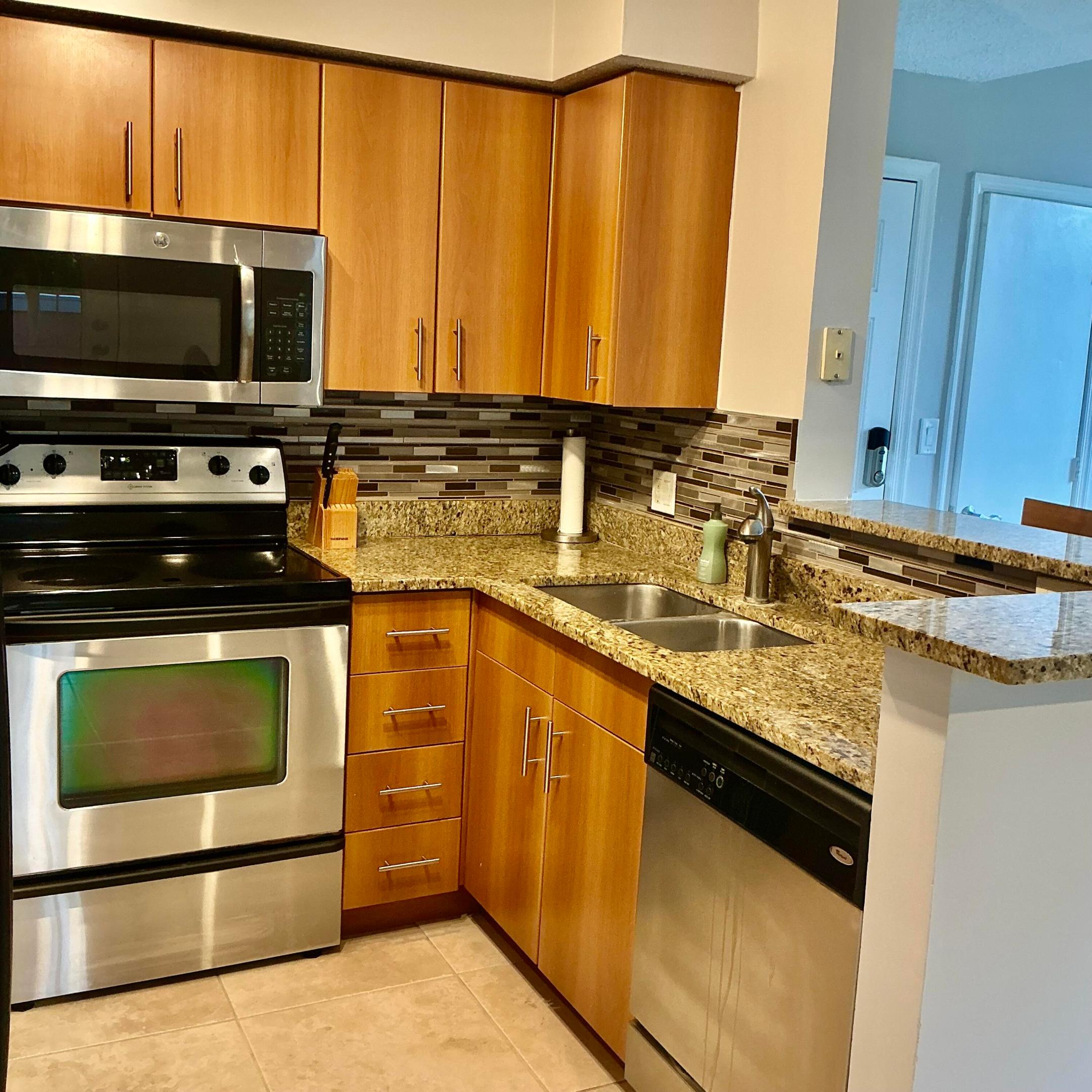 1125 Crystal Way B Property Photo 18