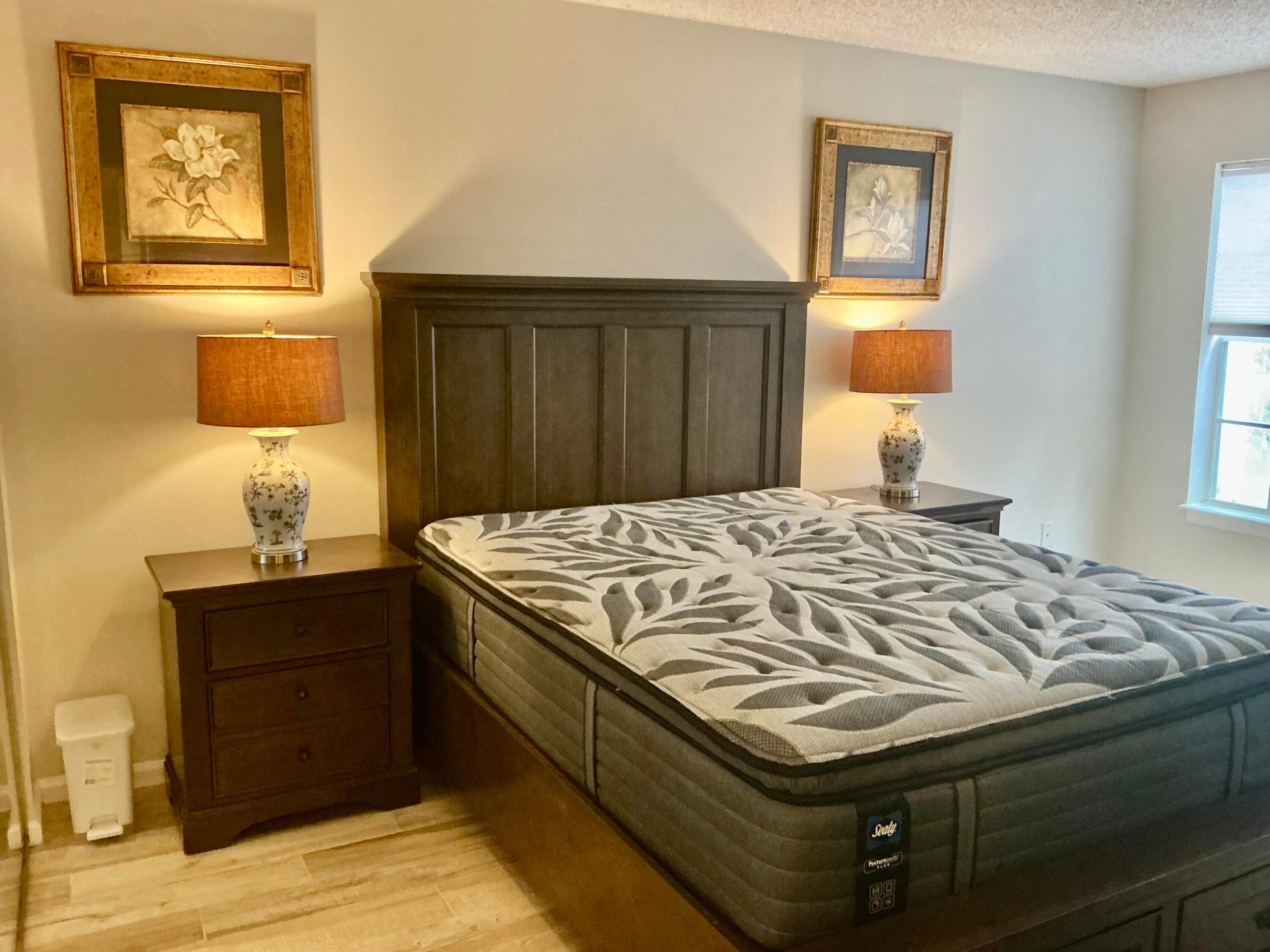 1125 Crystal Way B Property Photo 25