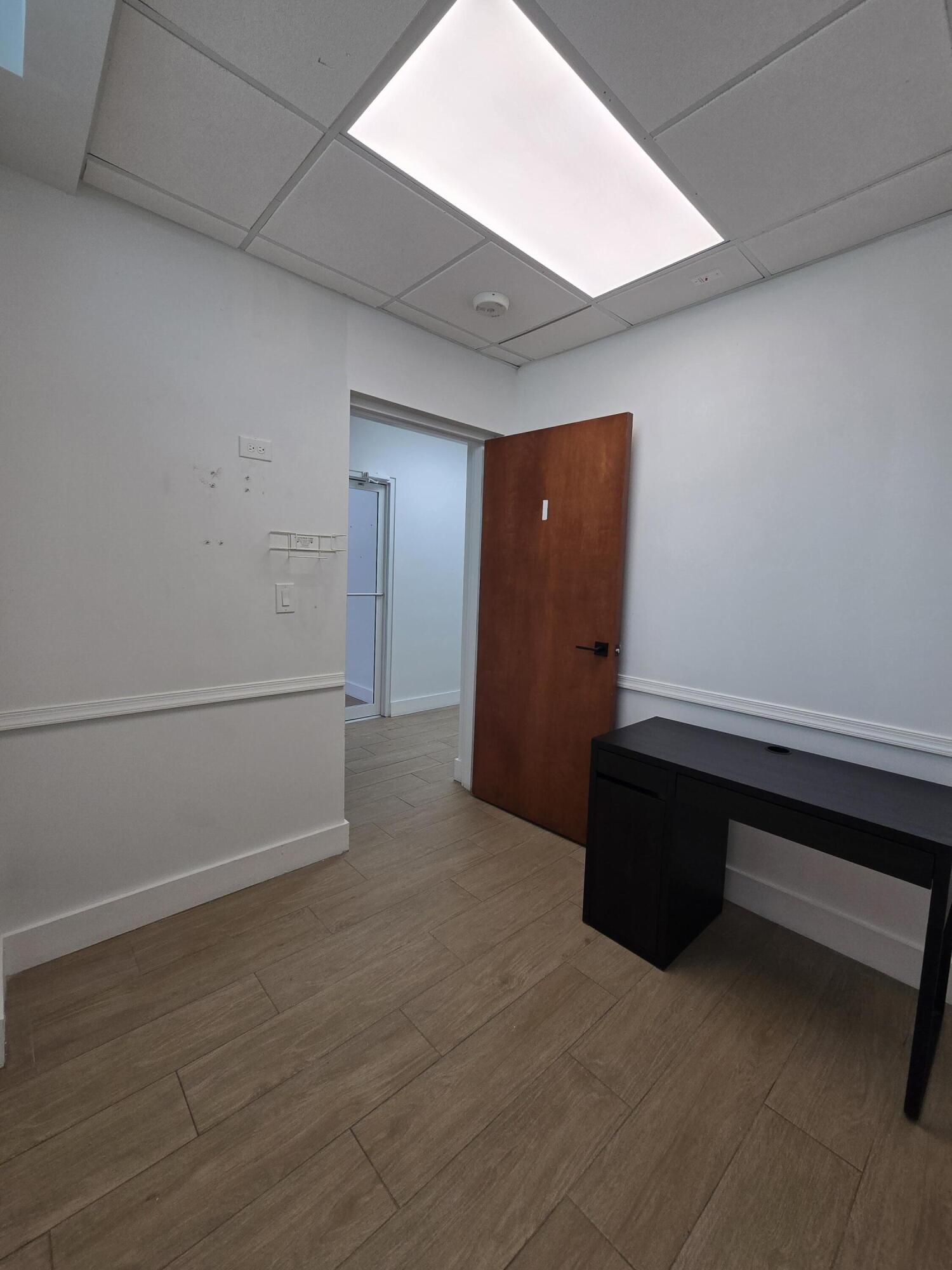 3880 W Broward Boulevard W Property Photo 8