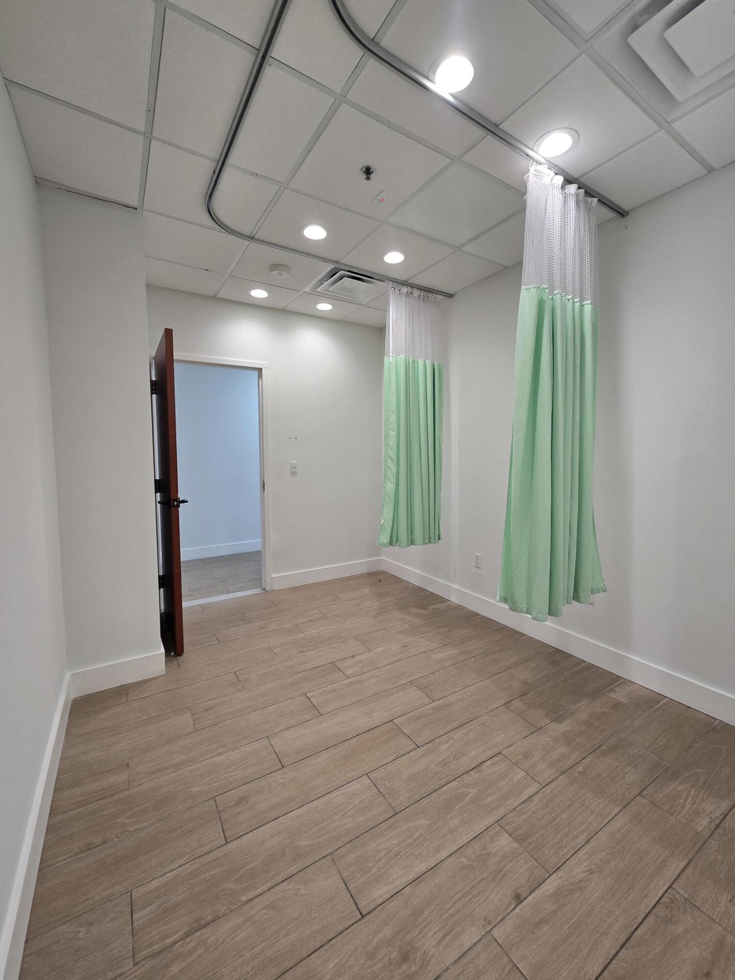 3880 W Broward Boulevard W Property Photo 12