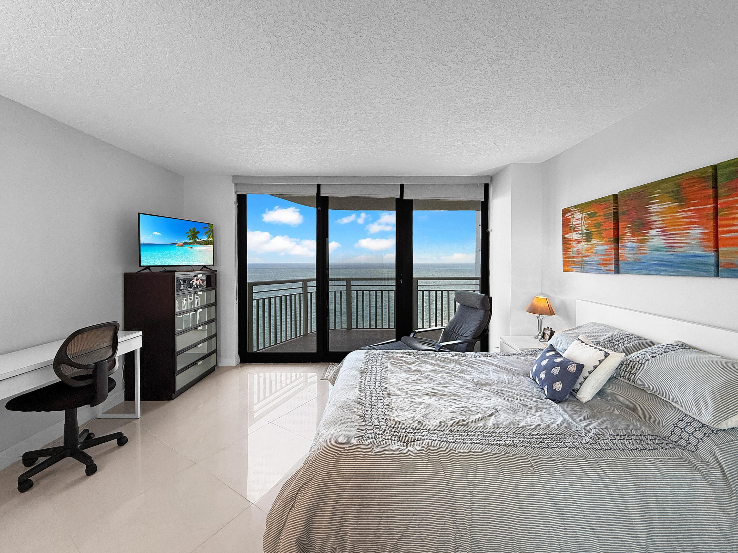 3000 N Ocean Drive 32-d Property Photo 13