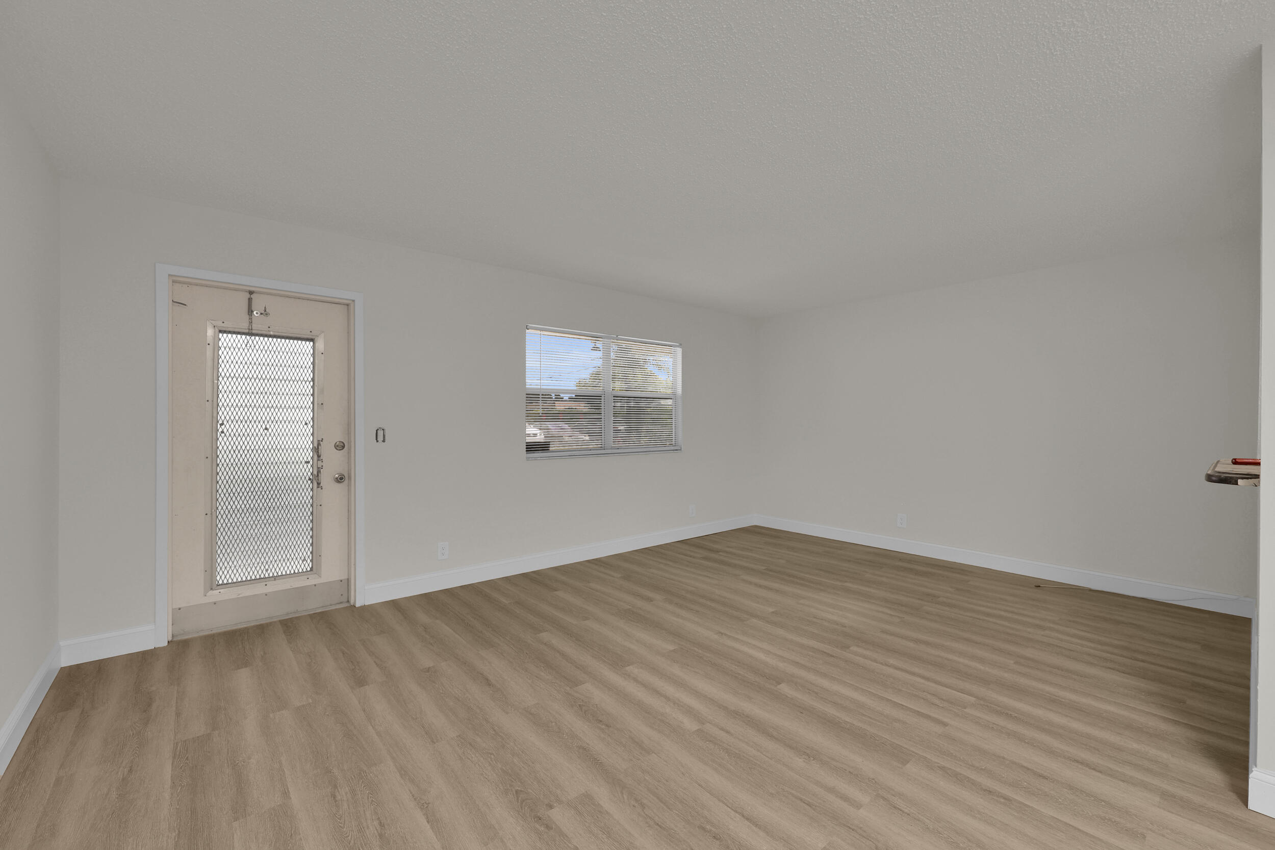 146 Saxony D Property Photo 3