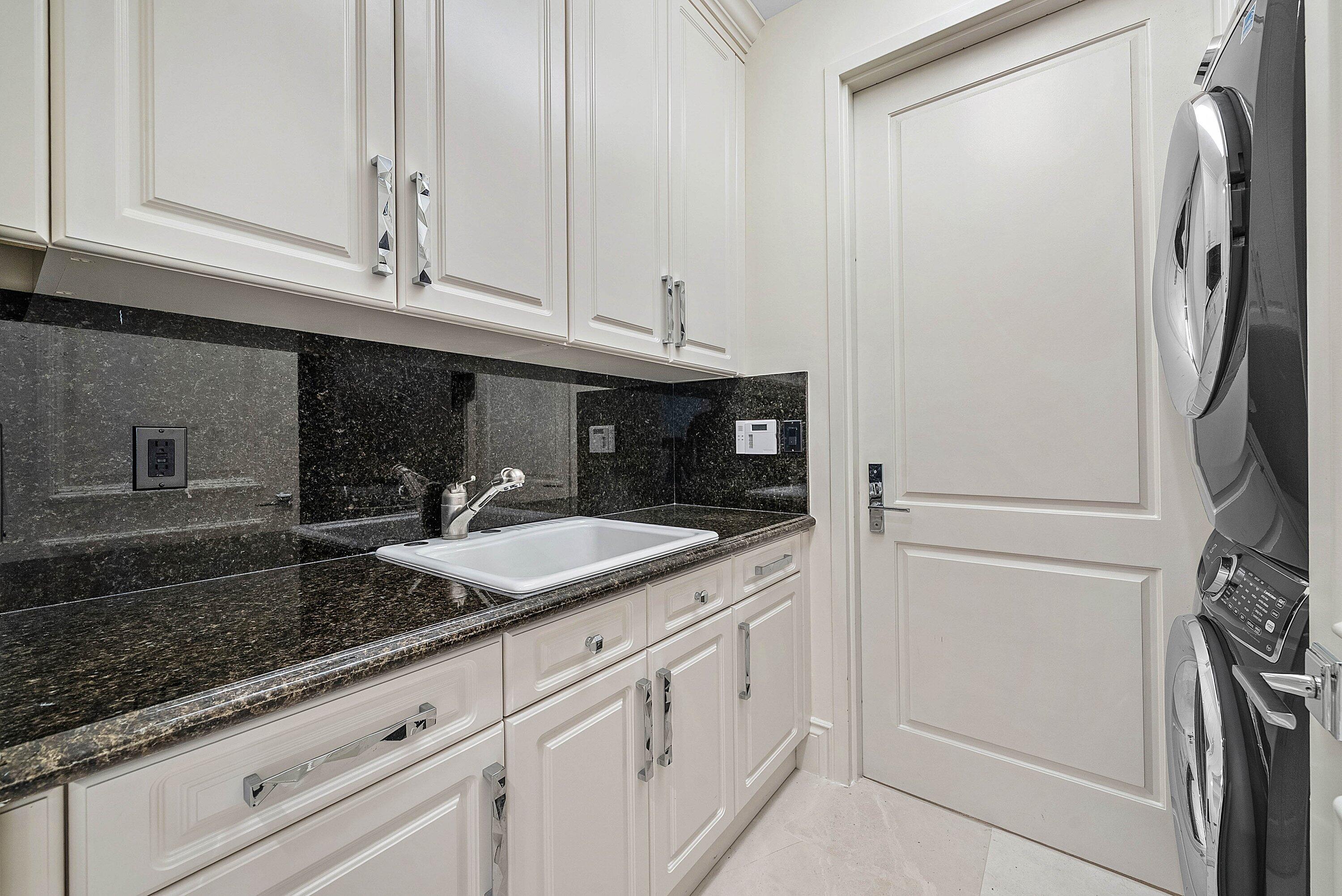 B26078649 Property Photo 30