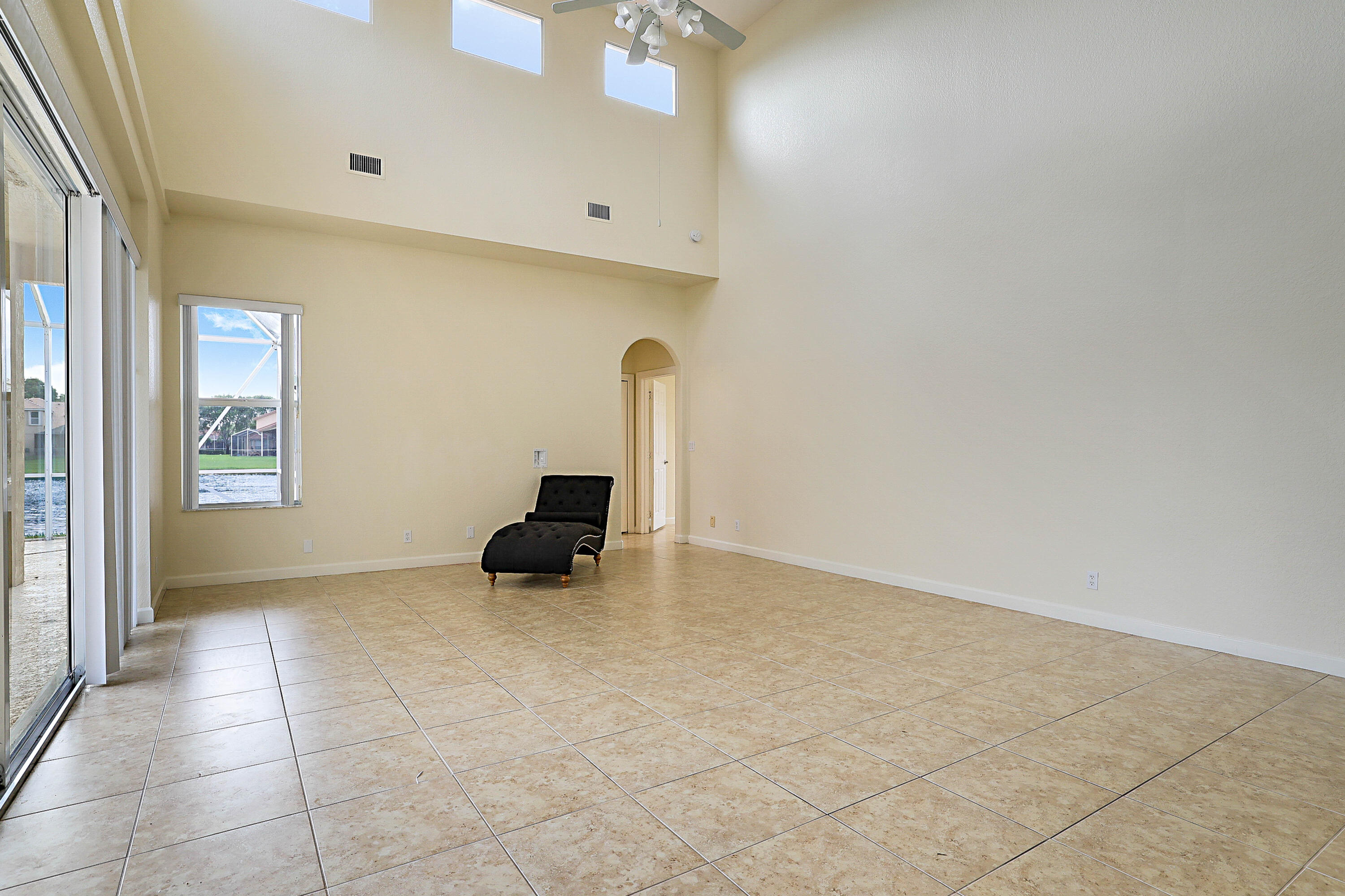 3626 E Hamilton Key Property Photo 13