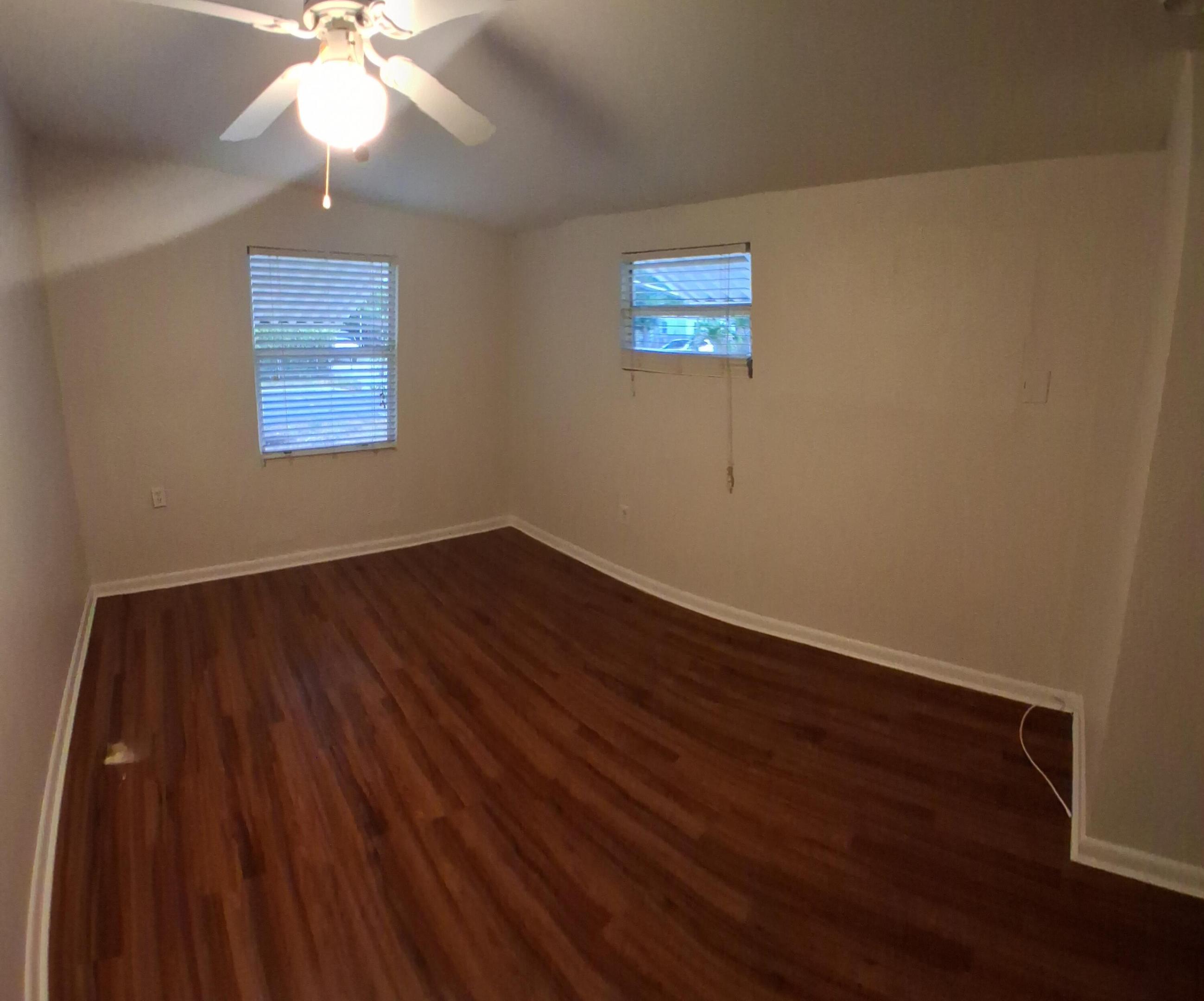 5815 Garden Avenue Property Photo 4
