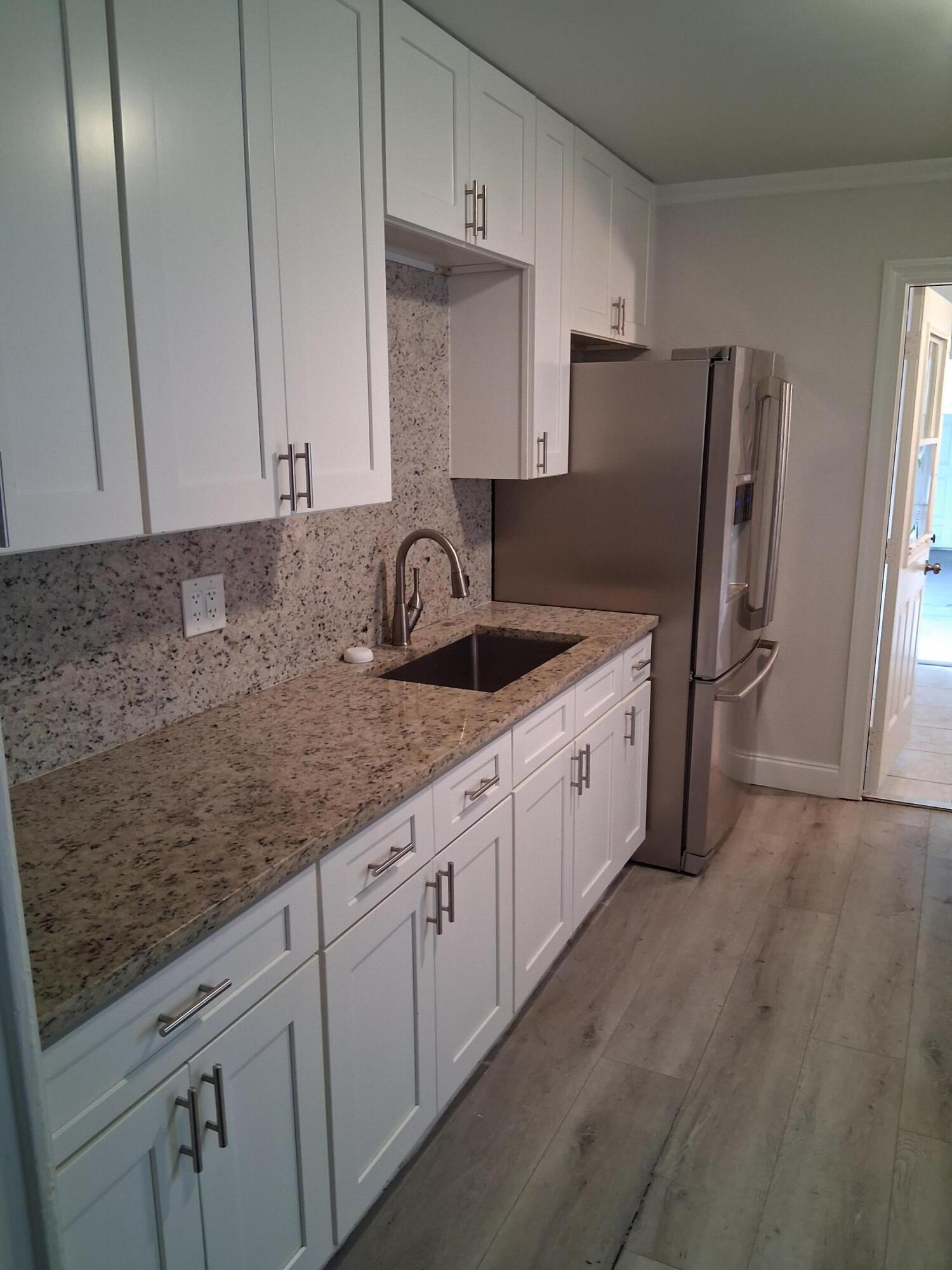 5815 Garden Avenue Property Photo 8