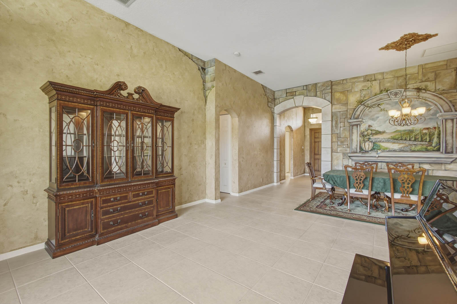 1251 Se Illusion Isle Way Property Photo 11