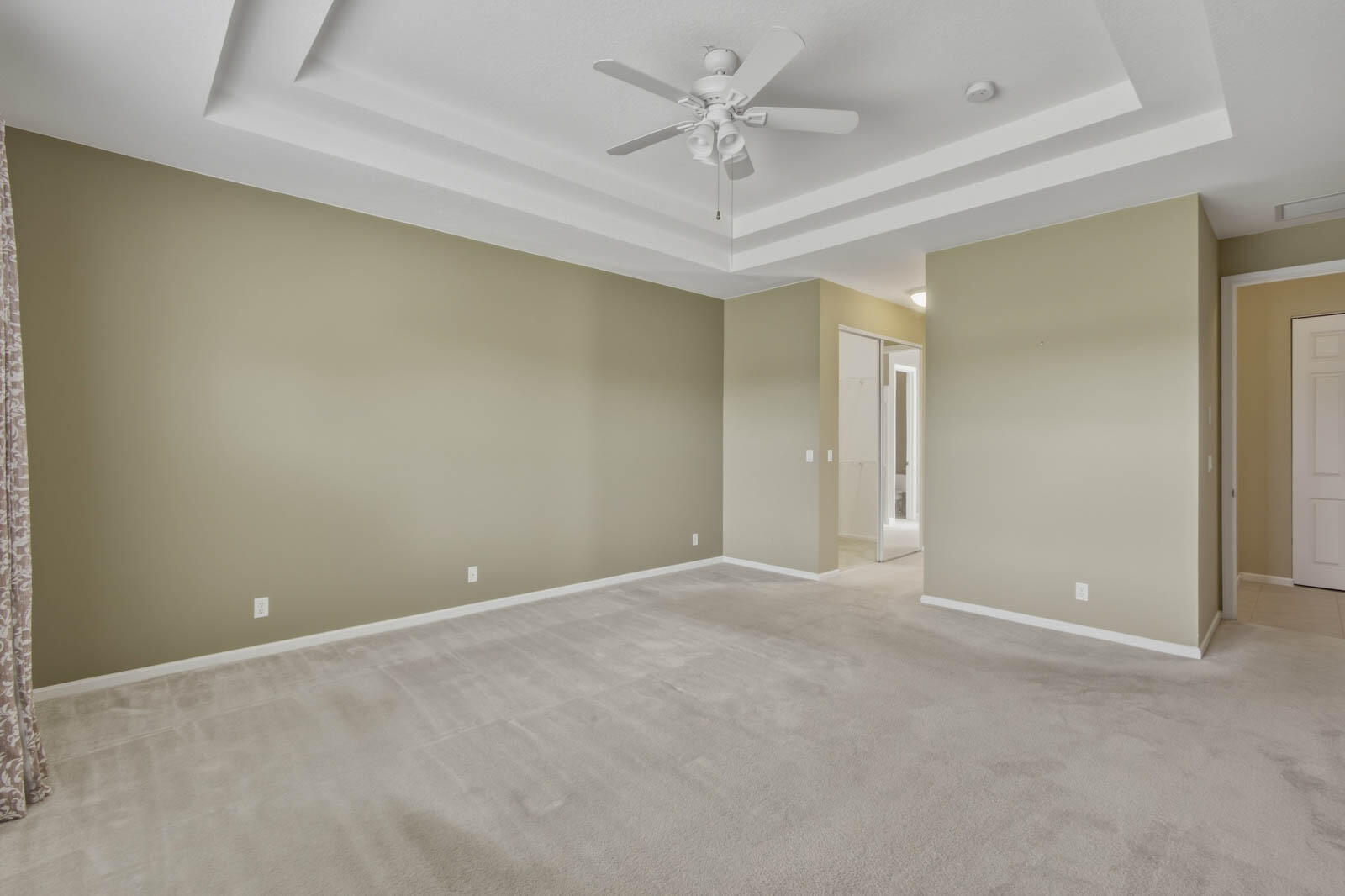 1251 Se Illusion Isle Way Property Photo 23