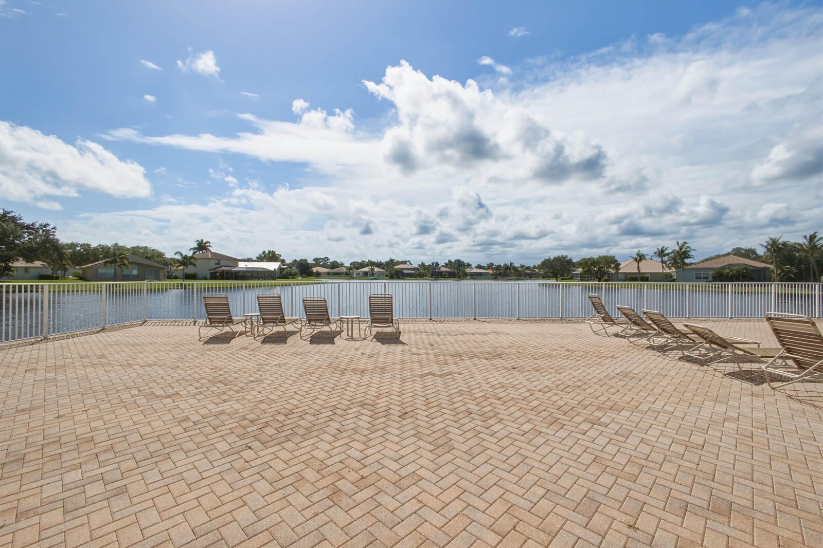 1251 Se Illusion Isle Way Property Photo 59