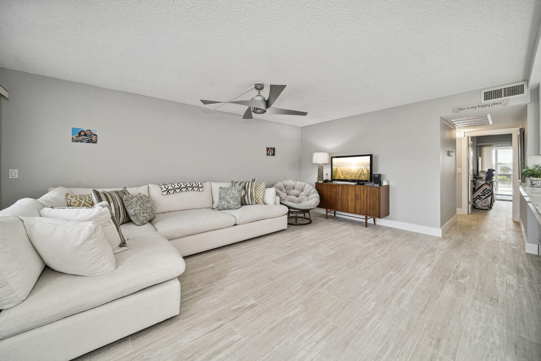 364 Wellington J Property Photo 6