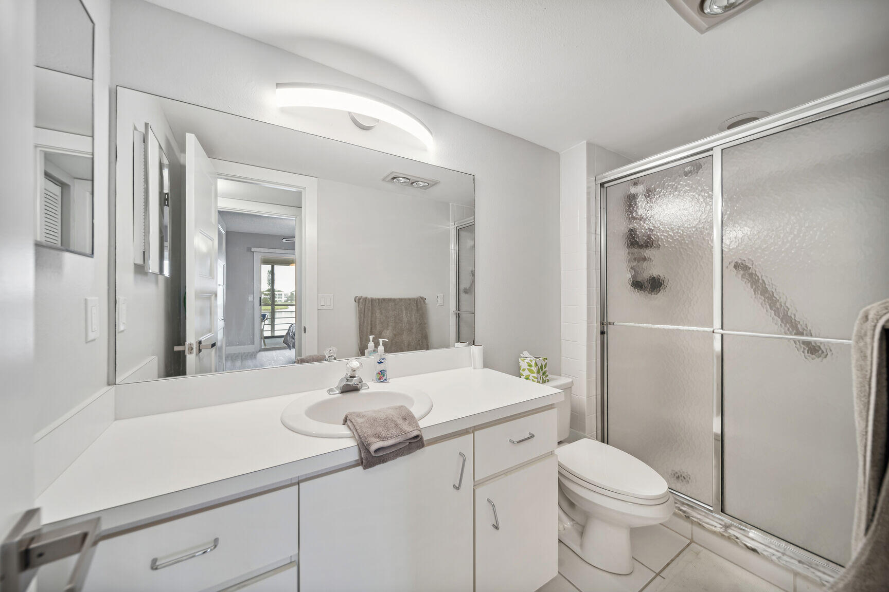 364 Wellington J Property Photo 9