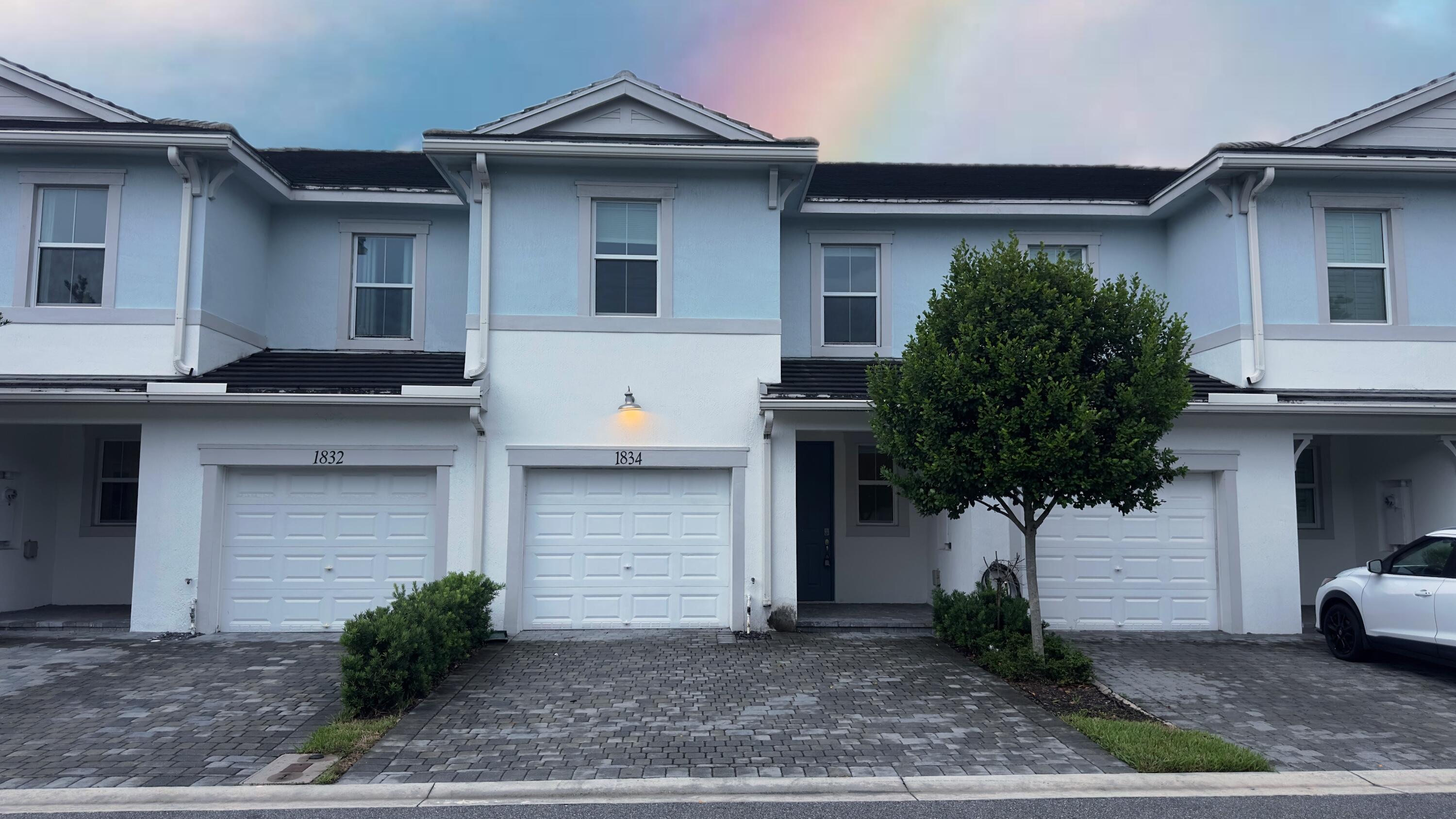 1834 Sandpiper Pointe Place Property Photo 1