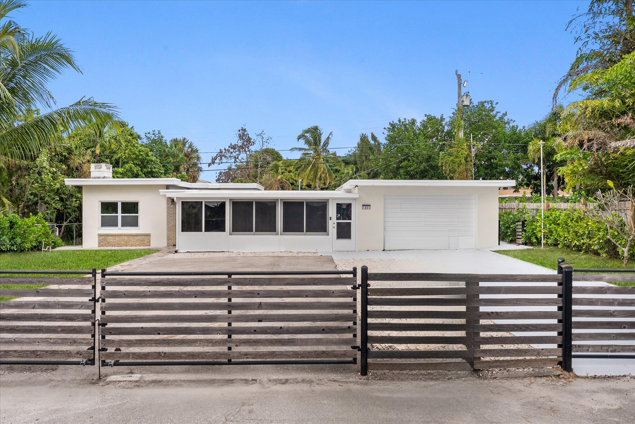 1891 Ridge Road Property Photo 1