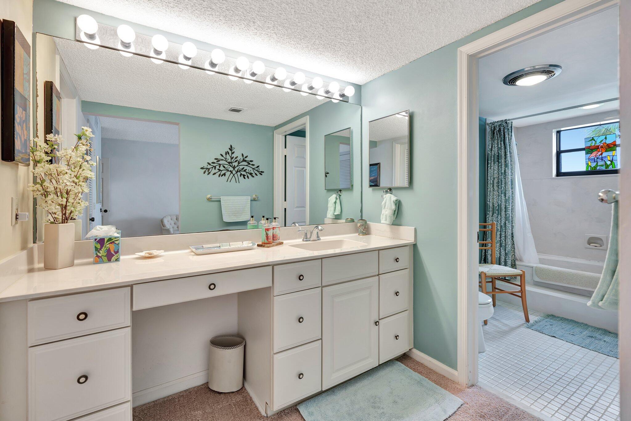 16913 Waterbend Drive 162 Property Photo 18
