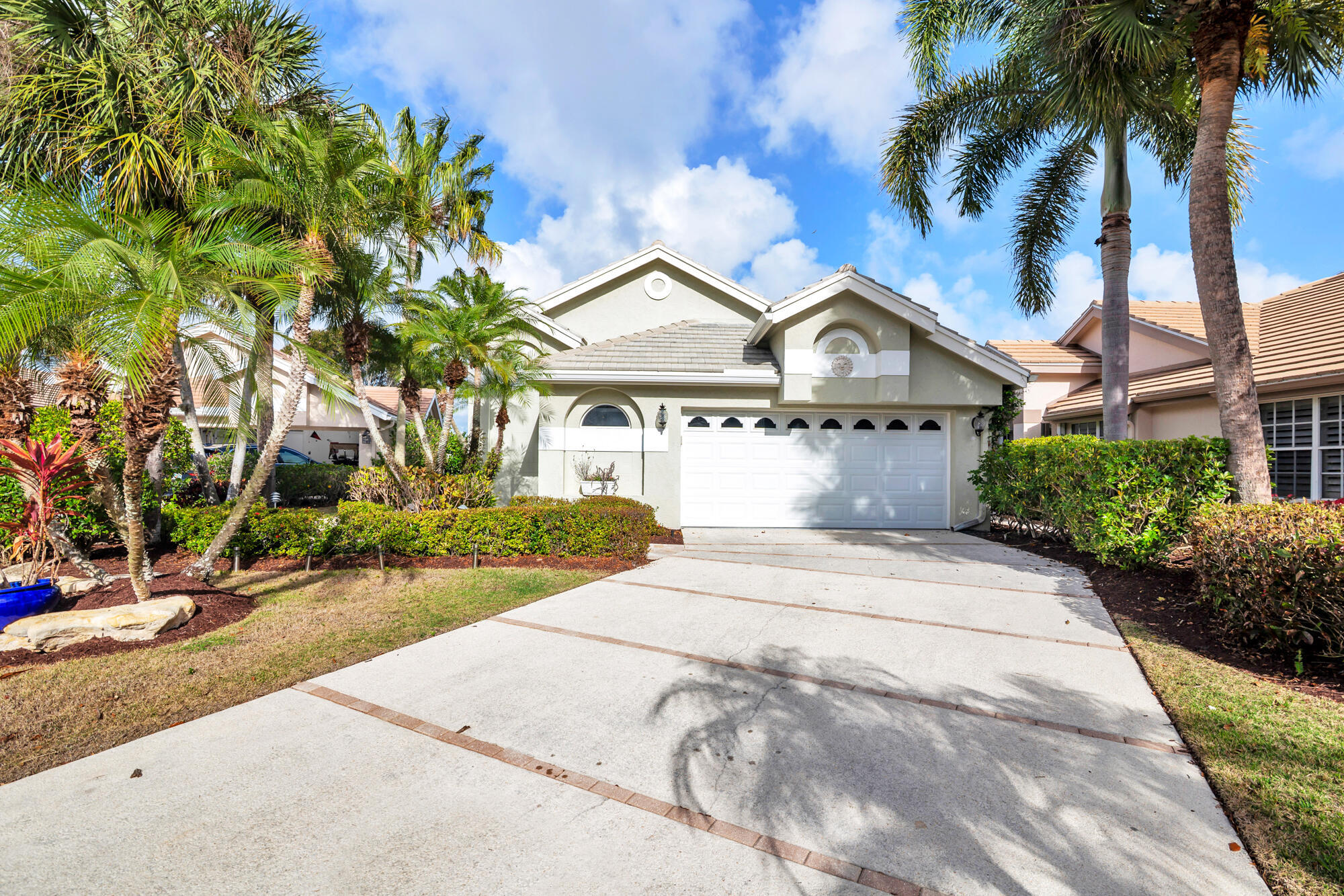 16440 RIVERWIND Drive