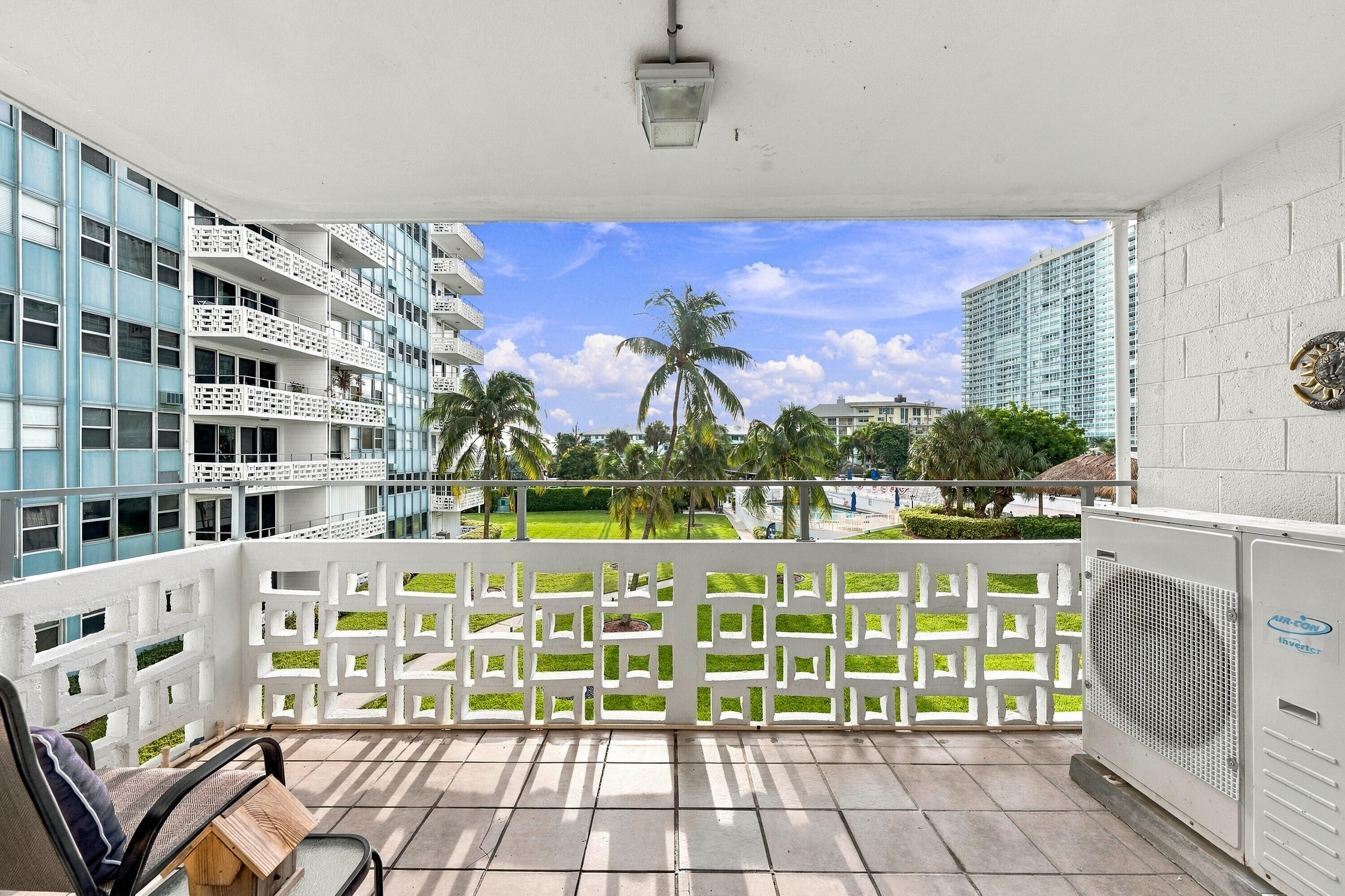 1900 S Ocean Drive 309 Property Photo 11