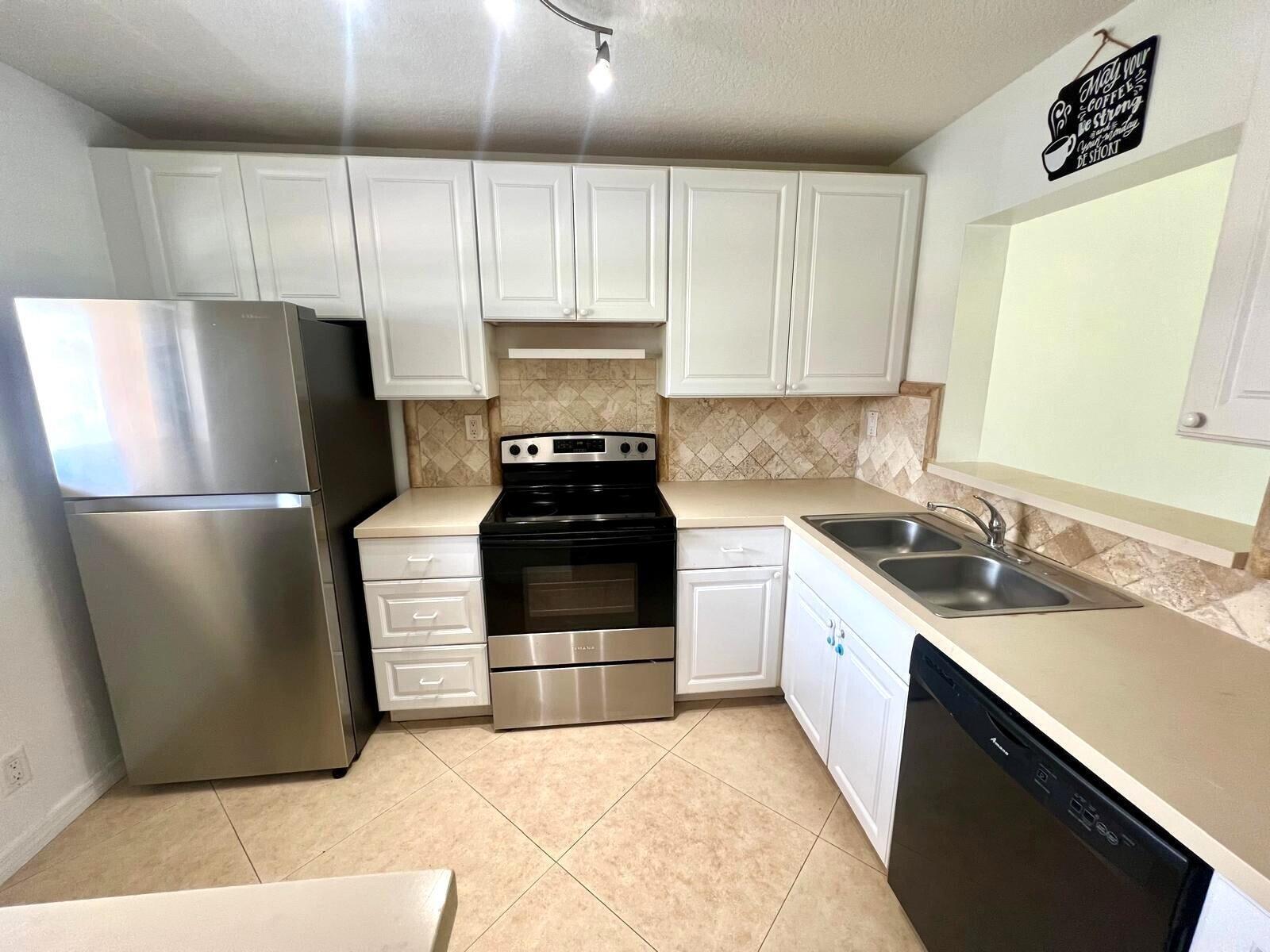 9431 BOCA COVE Circle 1016 Property Photo 1