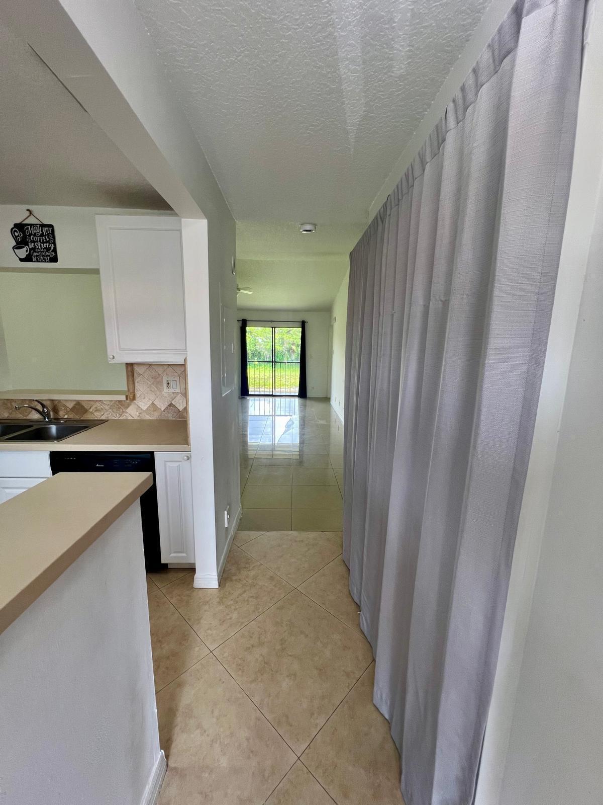 9431 Boca Cove Circle 1016 Property Photo 3