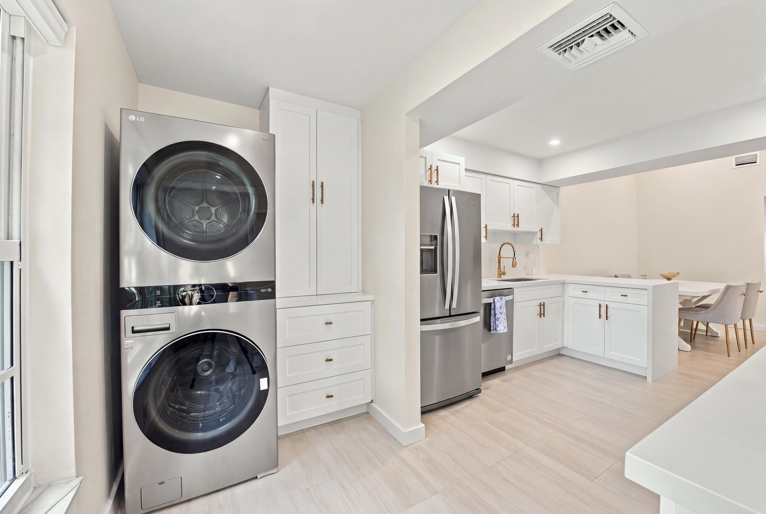 2121 S Ocean Boulevard 106 Property Photo 1