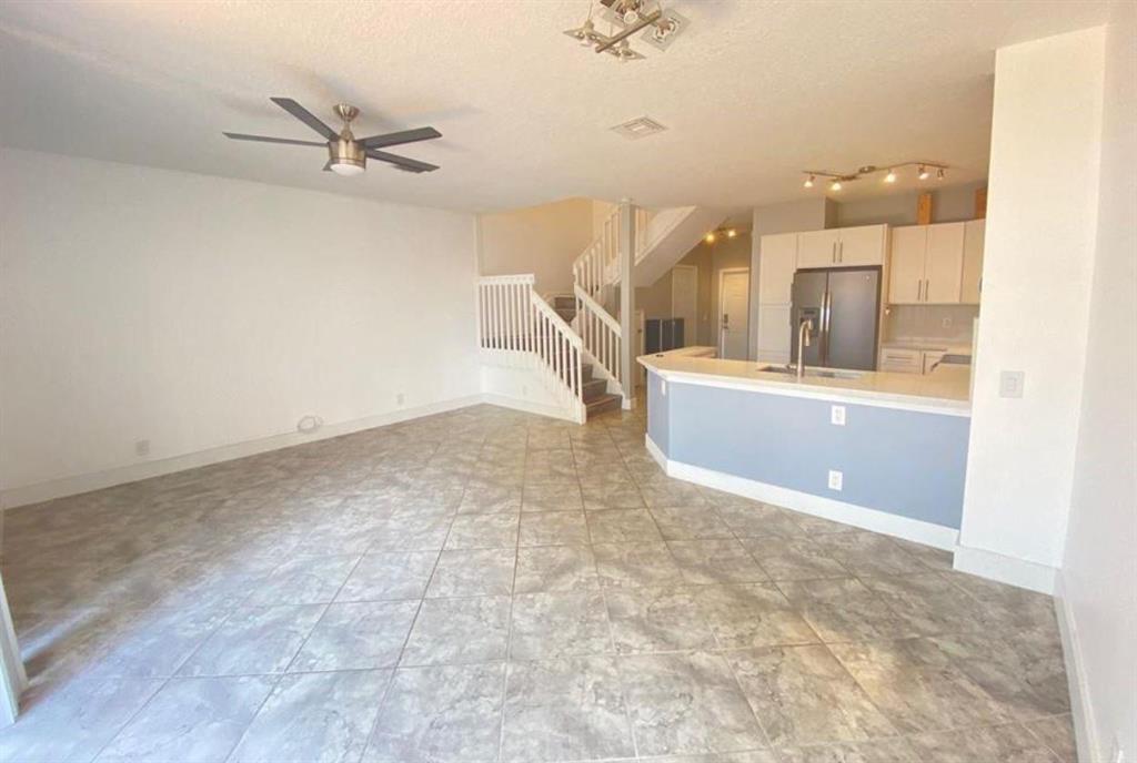 791 Nw 42nd Place Property Photo 11