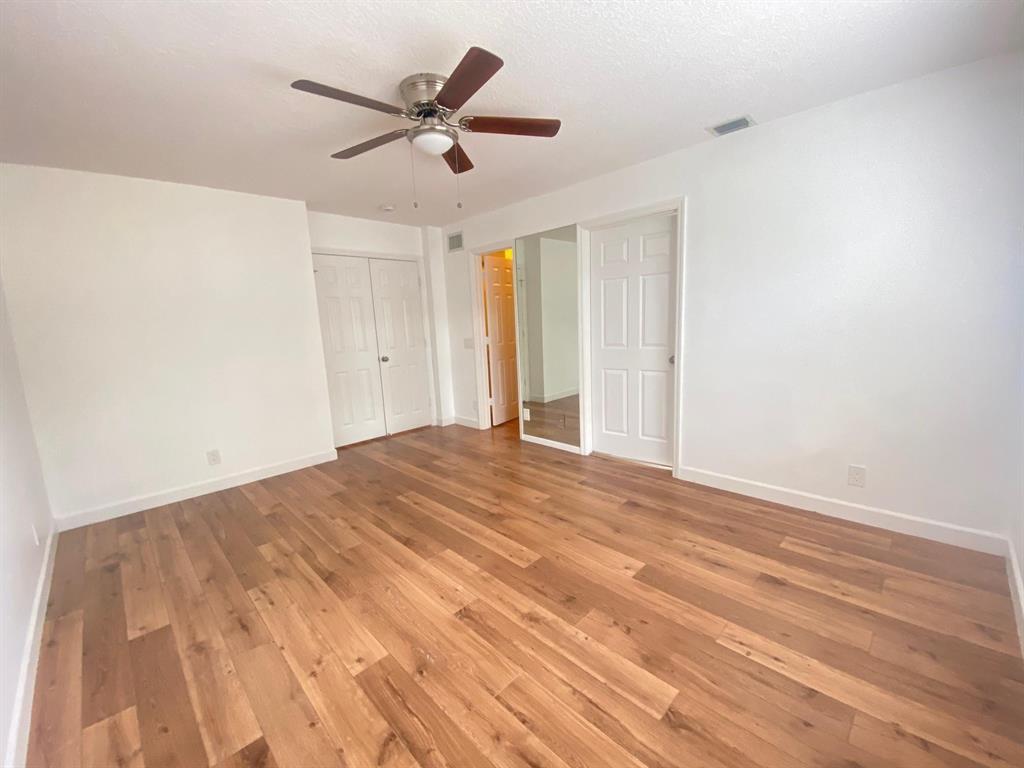 791 Nw 42nd Place Property Photo 17