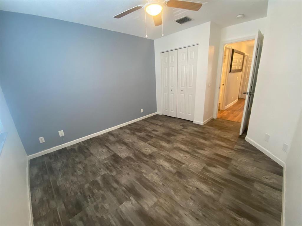 791 Nw 42nd Place Property Photo 21