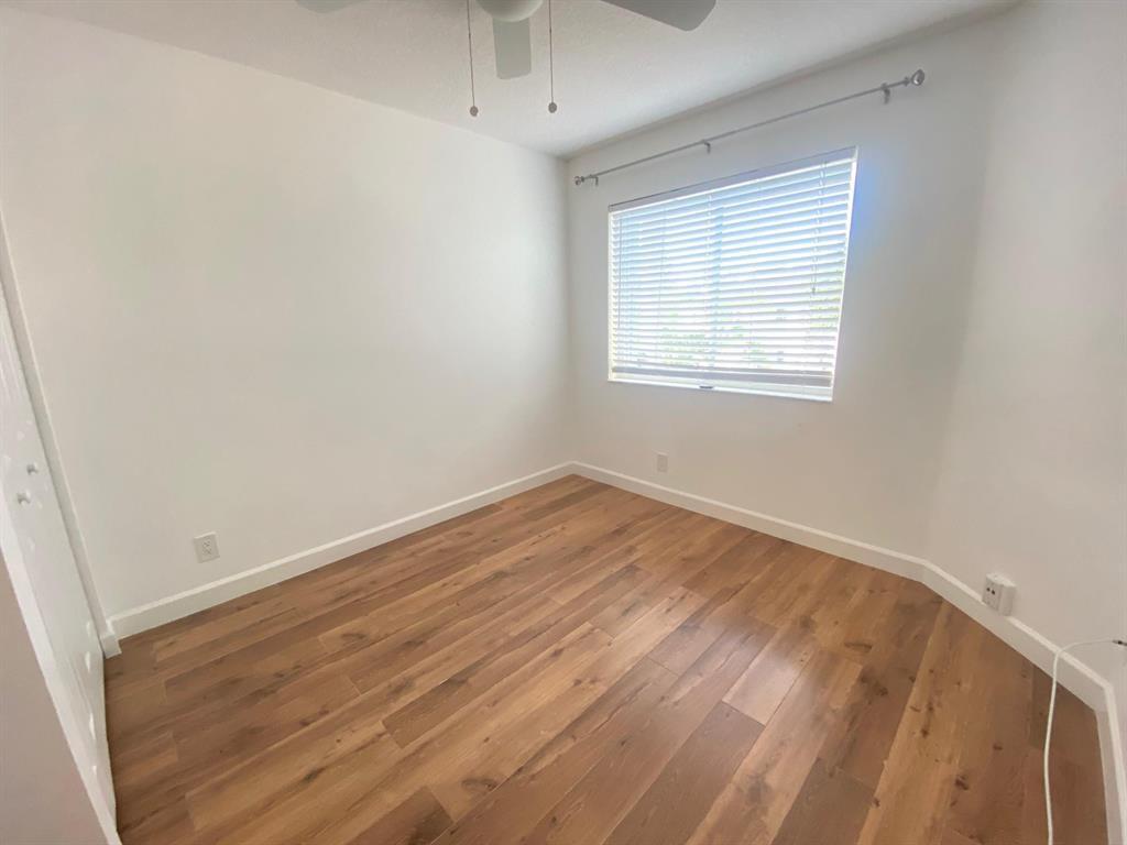 791 Nw 42nd Place Property Photo 24