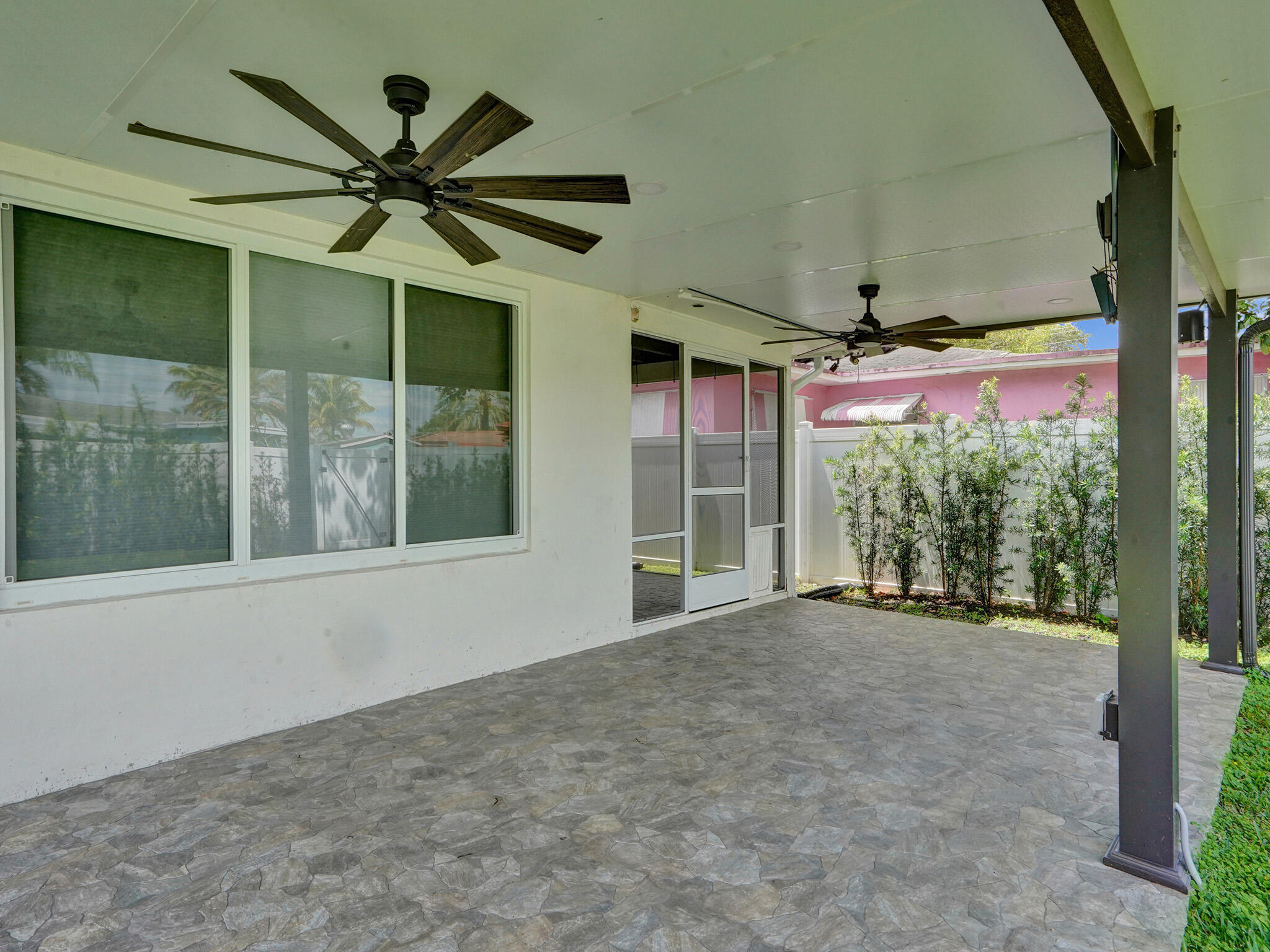 4309 Johnson Street Property Photo 13