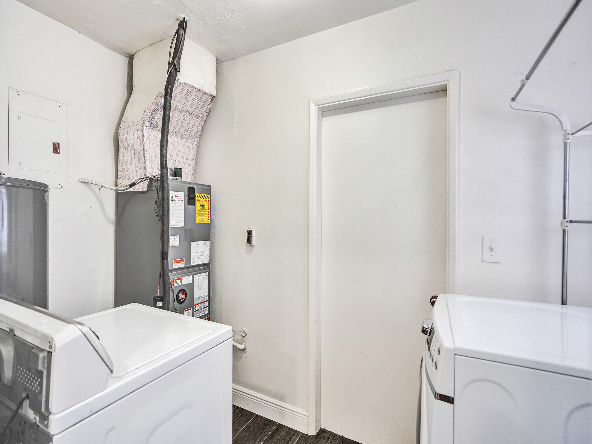 4309 Johnson Street Property Photo 52
