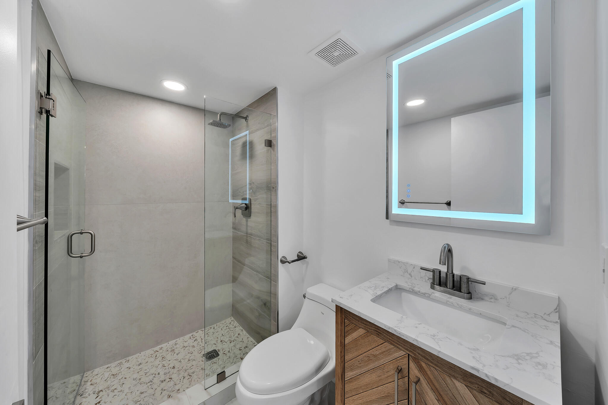 9818 Marina Boulevard 1225 Property Photo 15