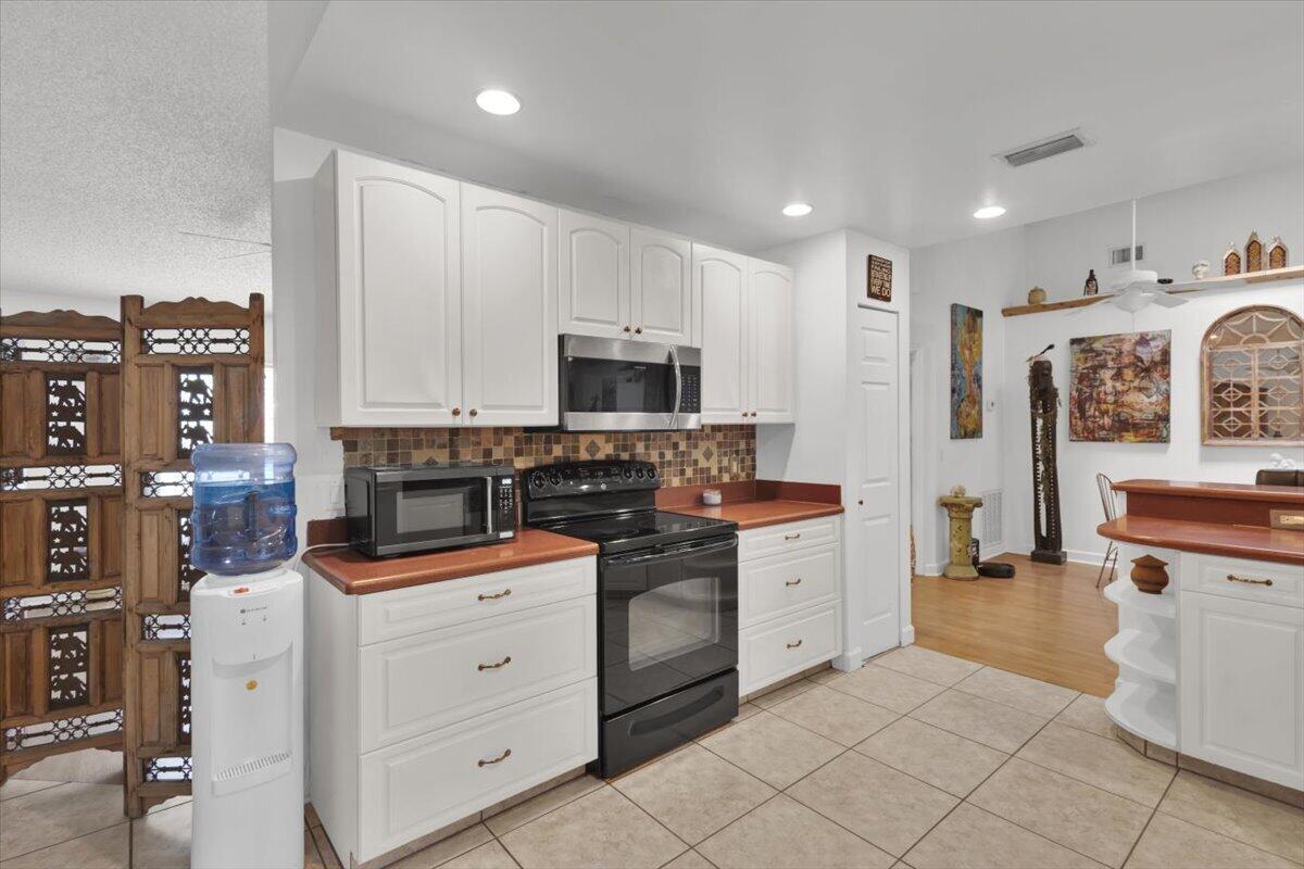 2513 Sw Calender Street Property Photo 21
