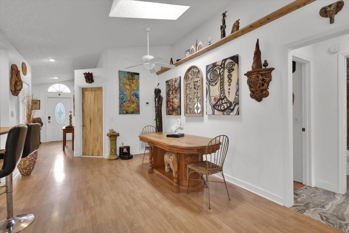 2513 Sw Calender Street Property Photo 24