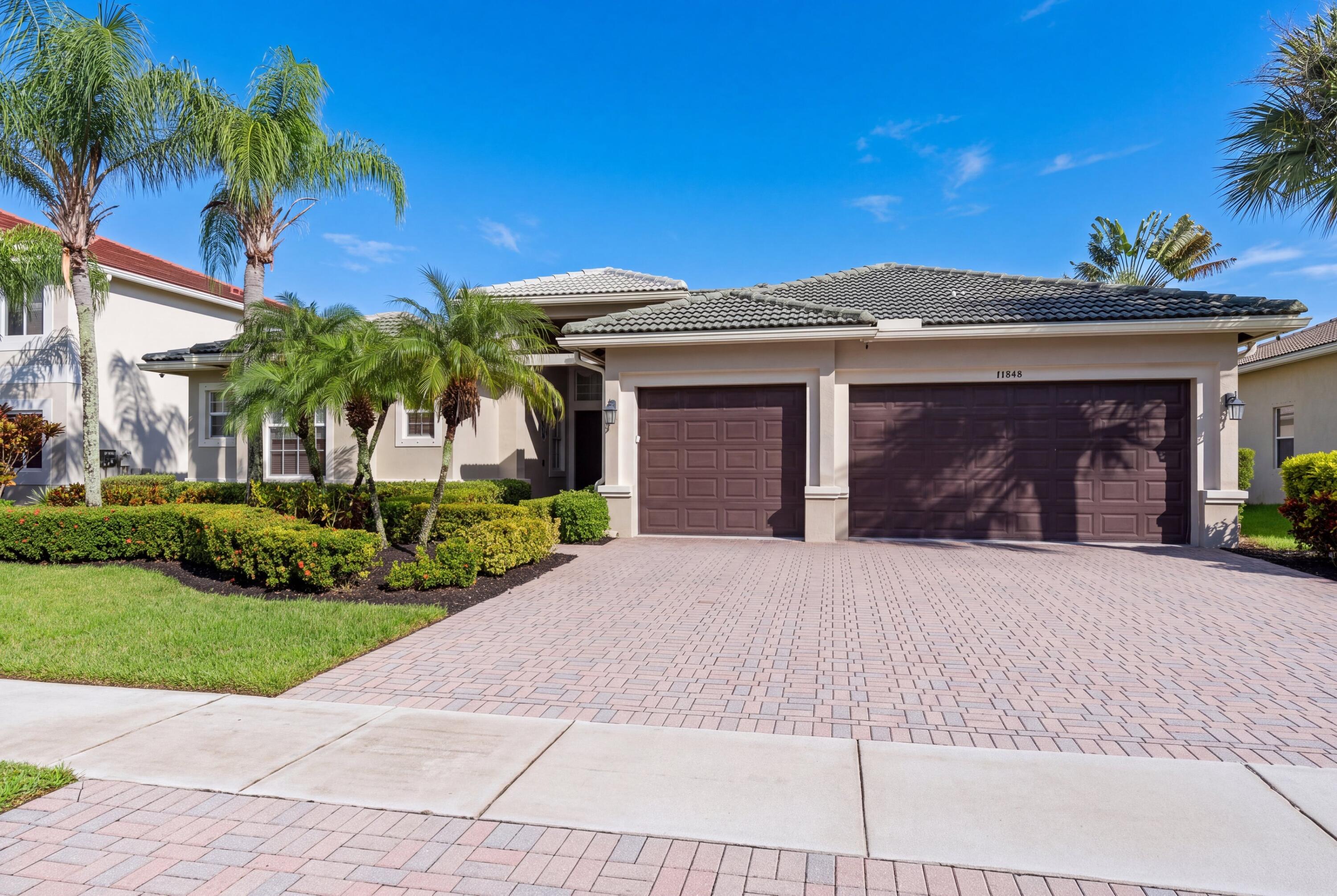 11848 Osprey Point Circle Property Photo 3