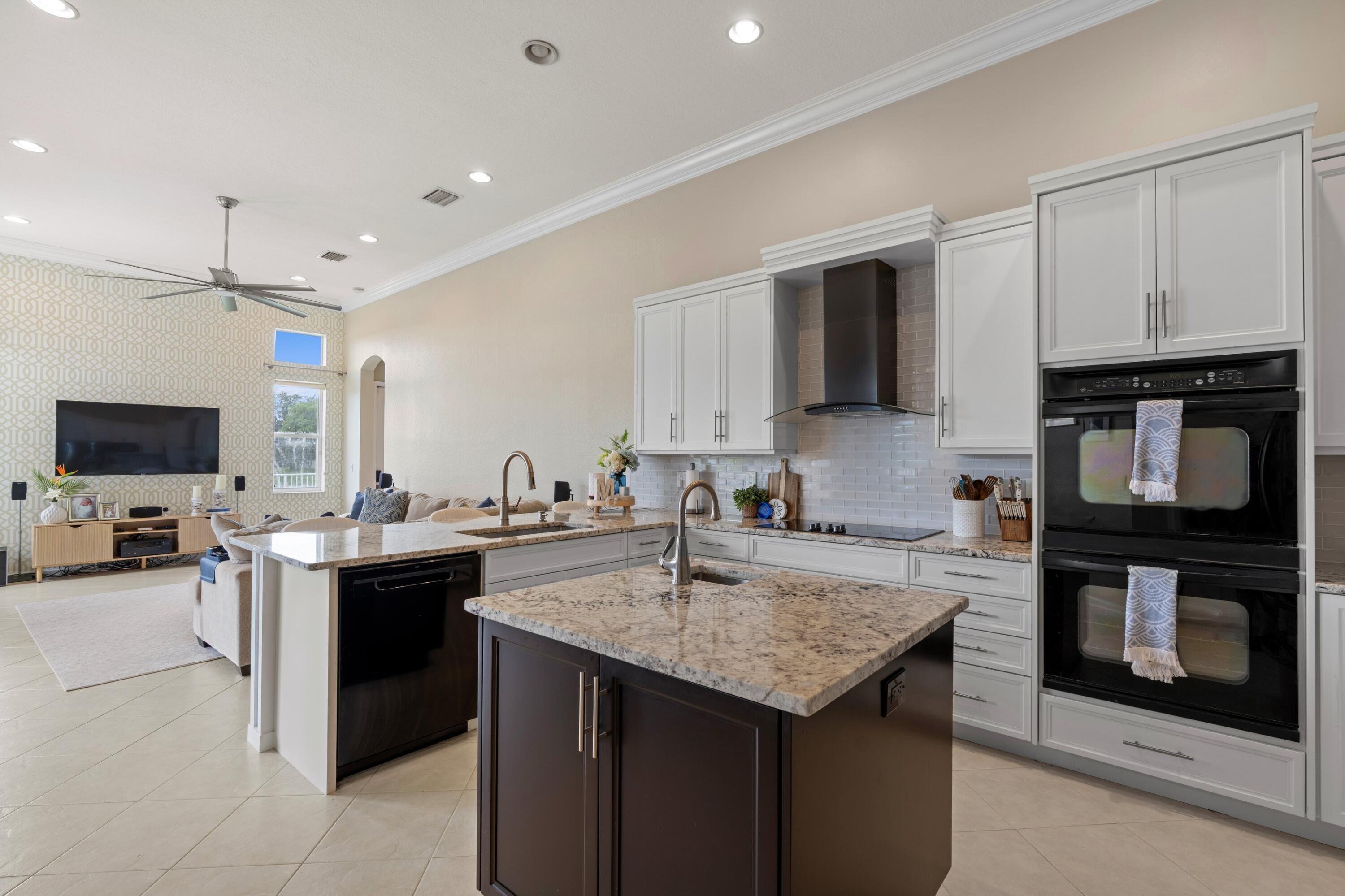 11848 Osprey Point Circle Property Photo 11
