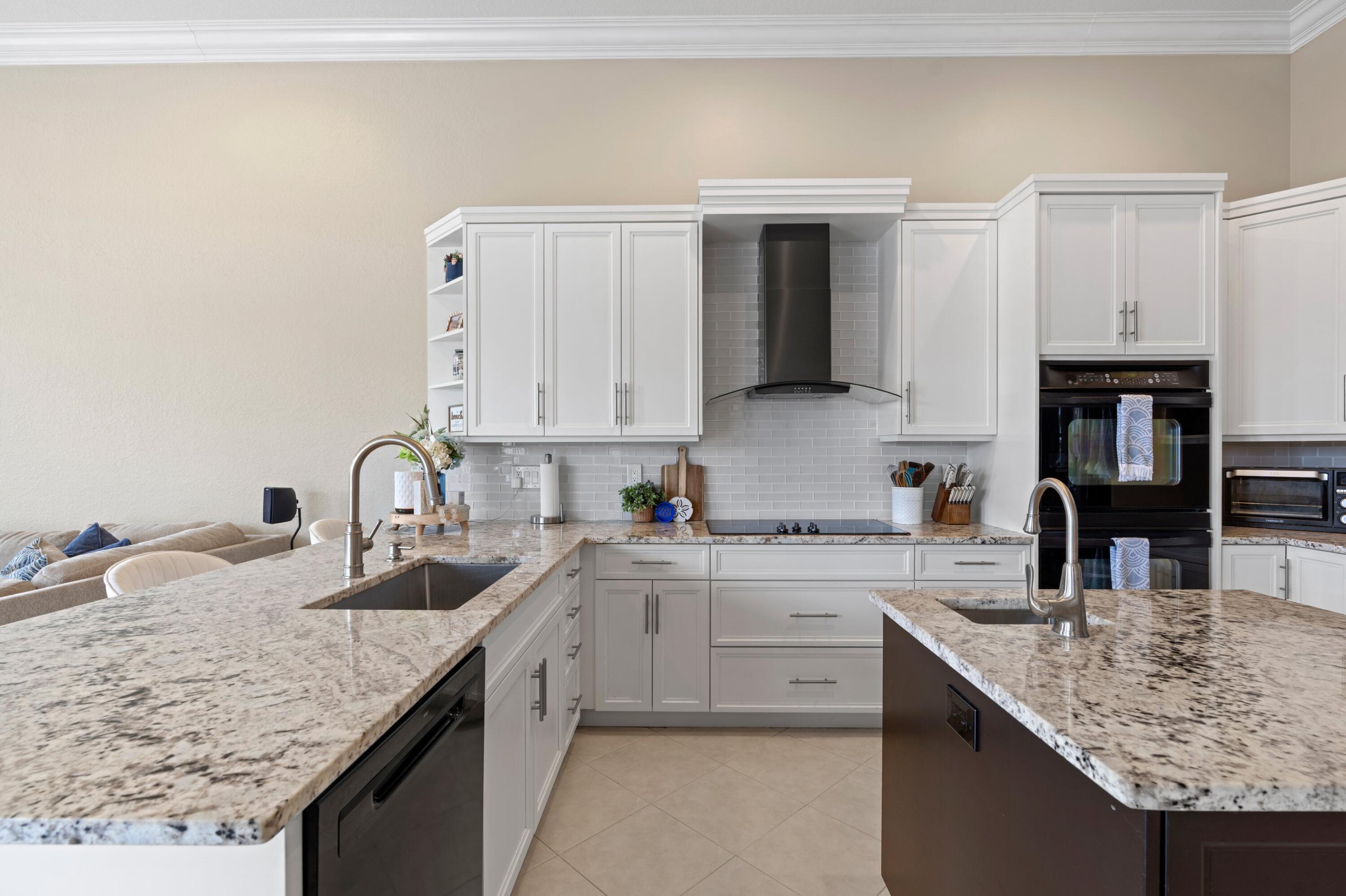 11848 Osprey Point Circle Property Photo 12