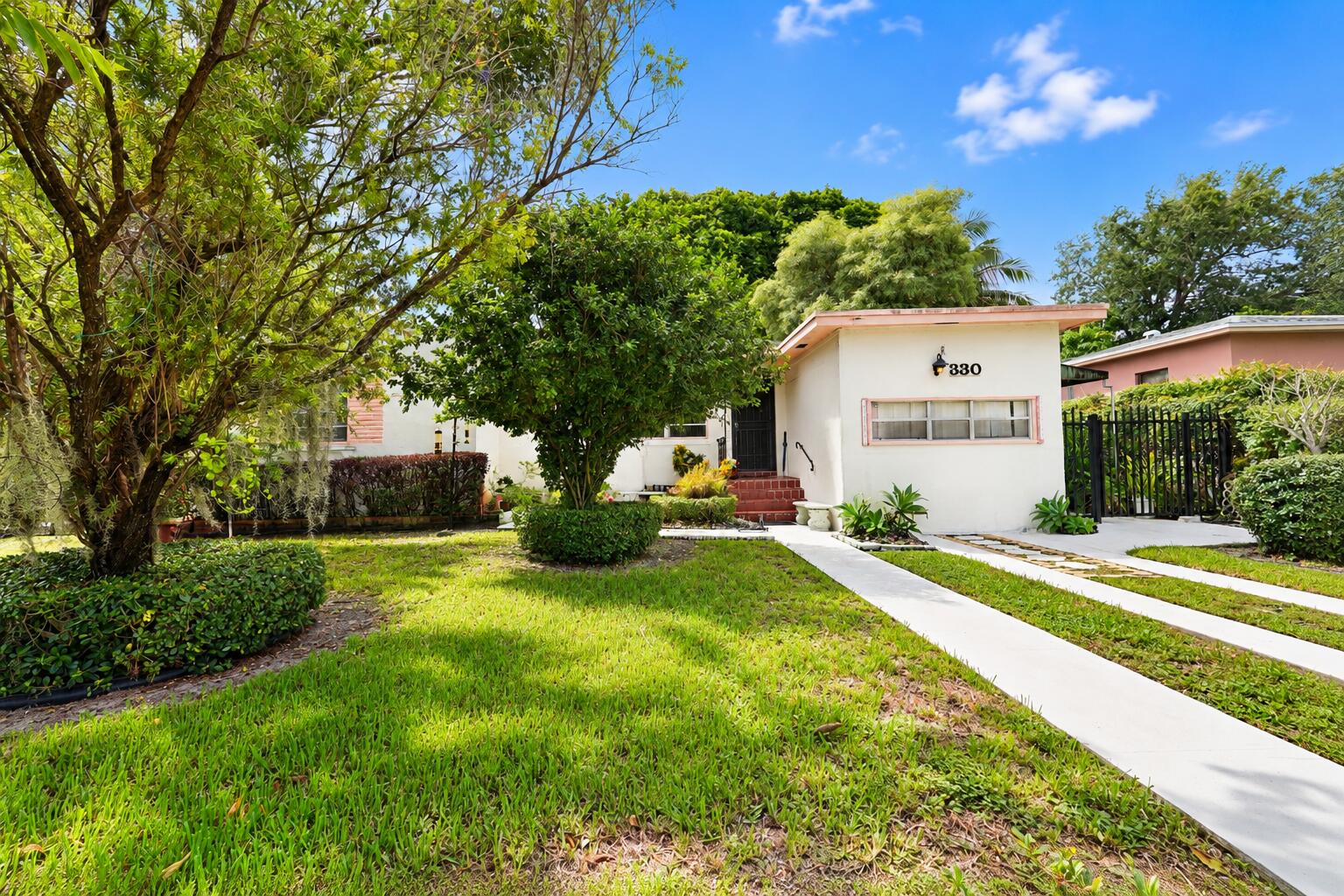 330 Nw 144th Street Property Photo 1