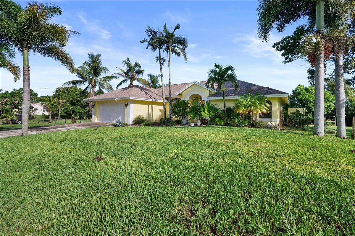 17713 32nd Lane N Property Photo 1