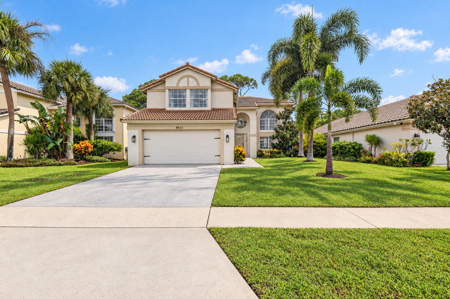 8613 Windy Circle Property Photo 1