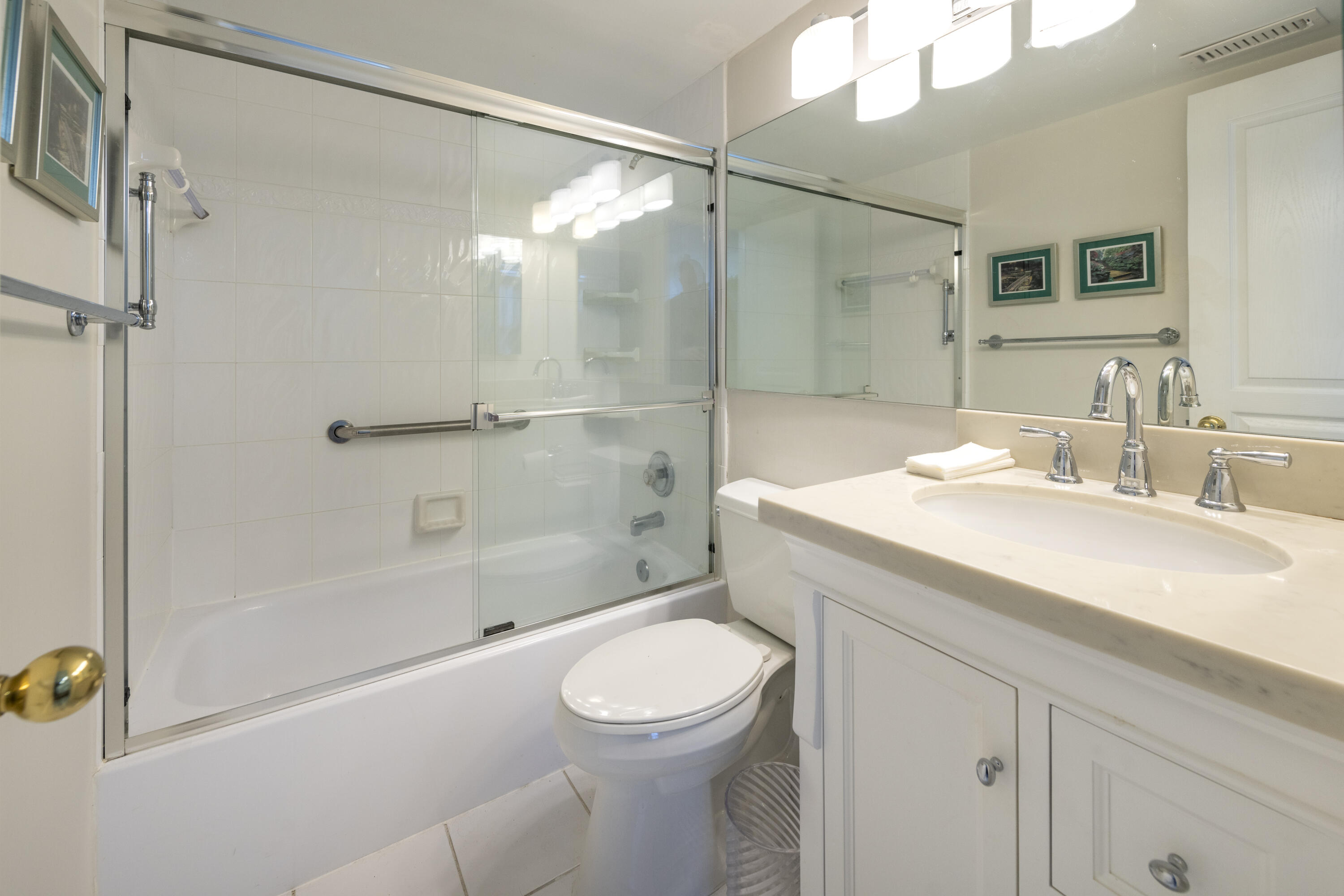 1391 S Ocean 803 Property Photo 14