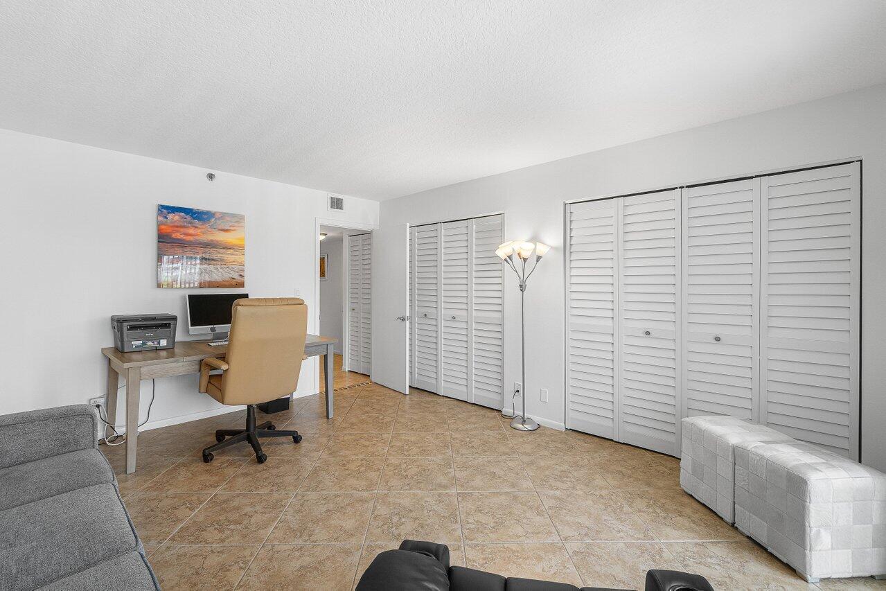 4001 N Ocean Boulevard 306 Property Photo 24