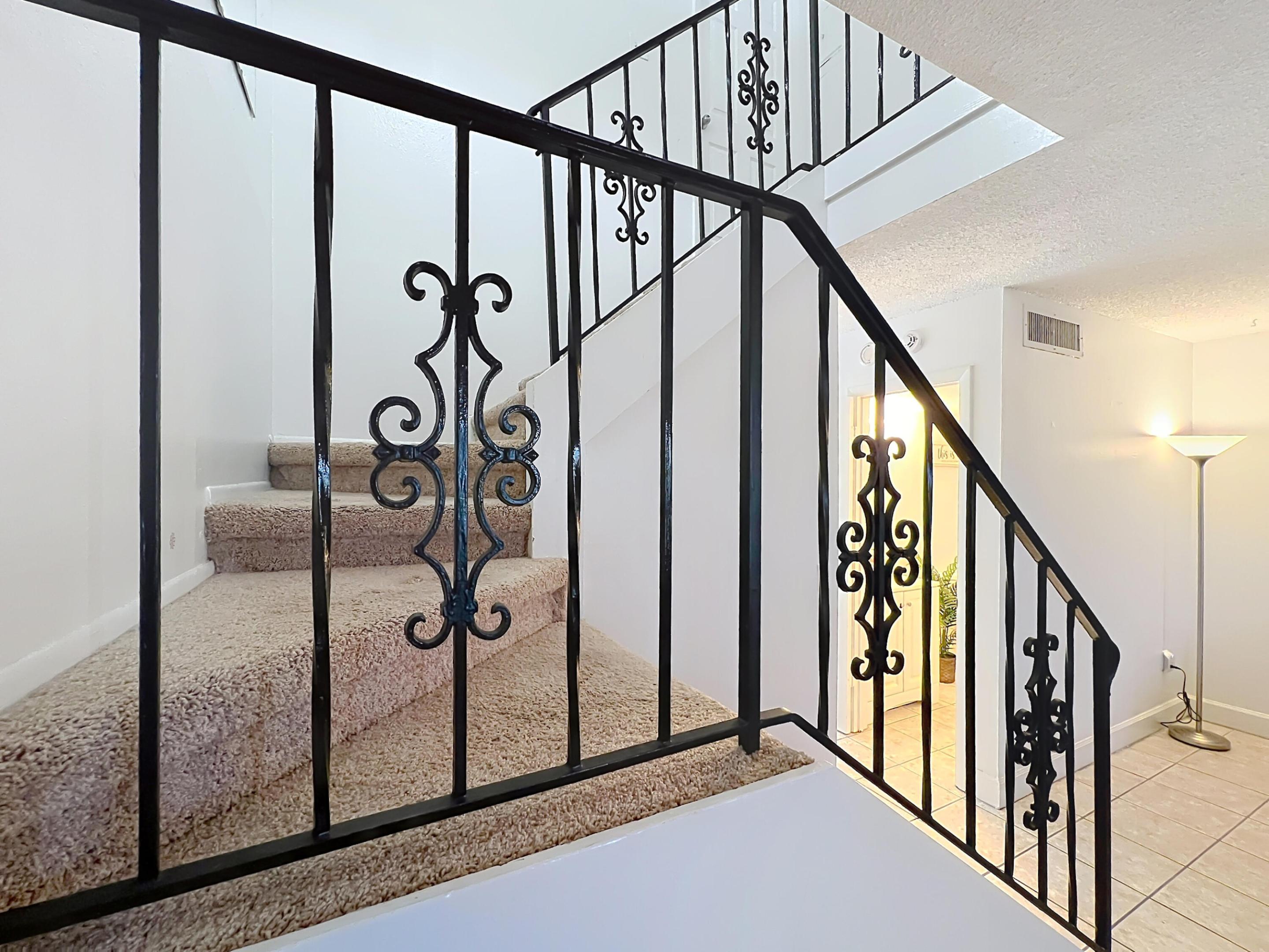 6091 Village Circle S 6091 Property Photo 24