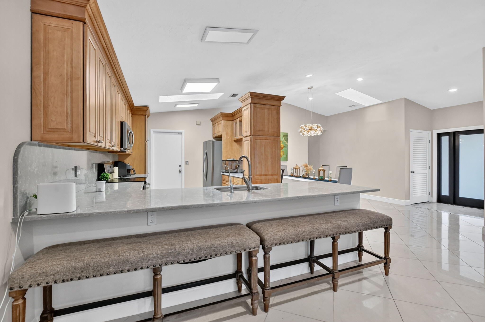 10356 Sunstream Lane Property Photo 13
