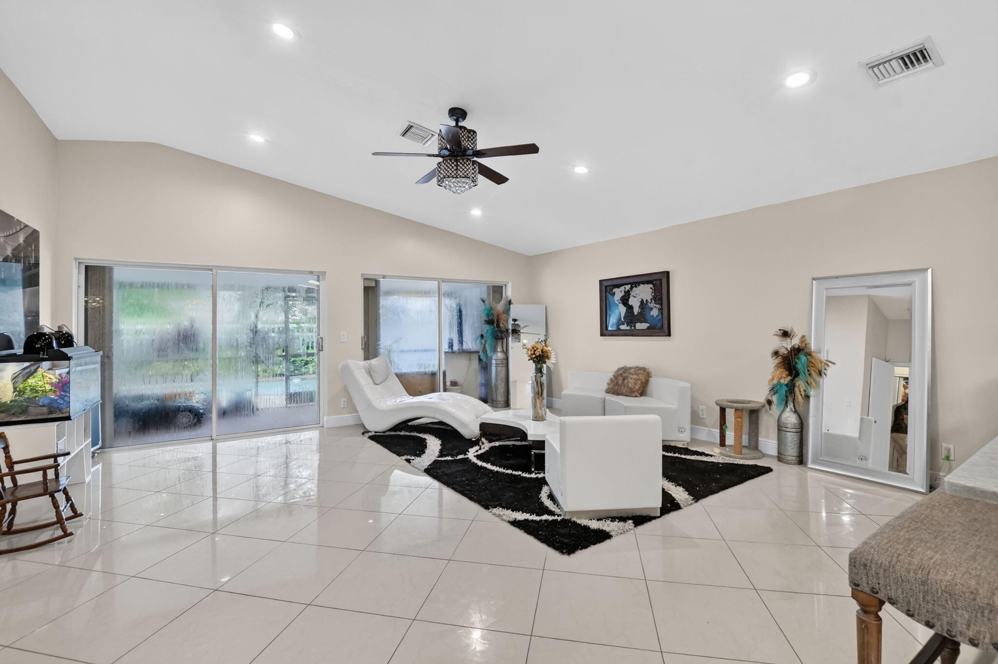 10356 Sunstream Lane Property Photo 18