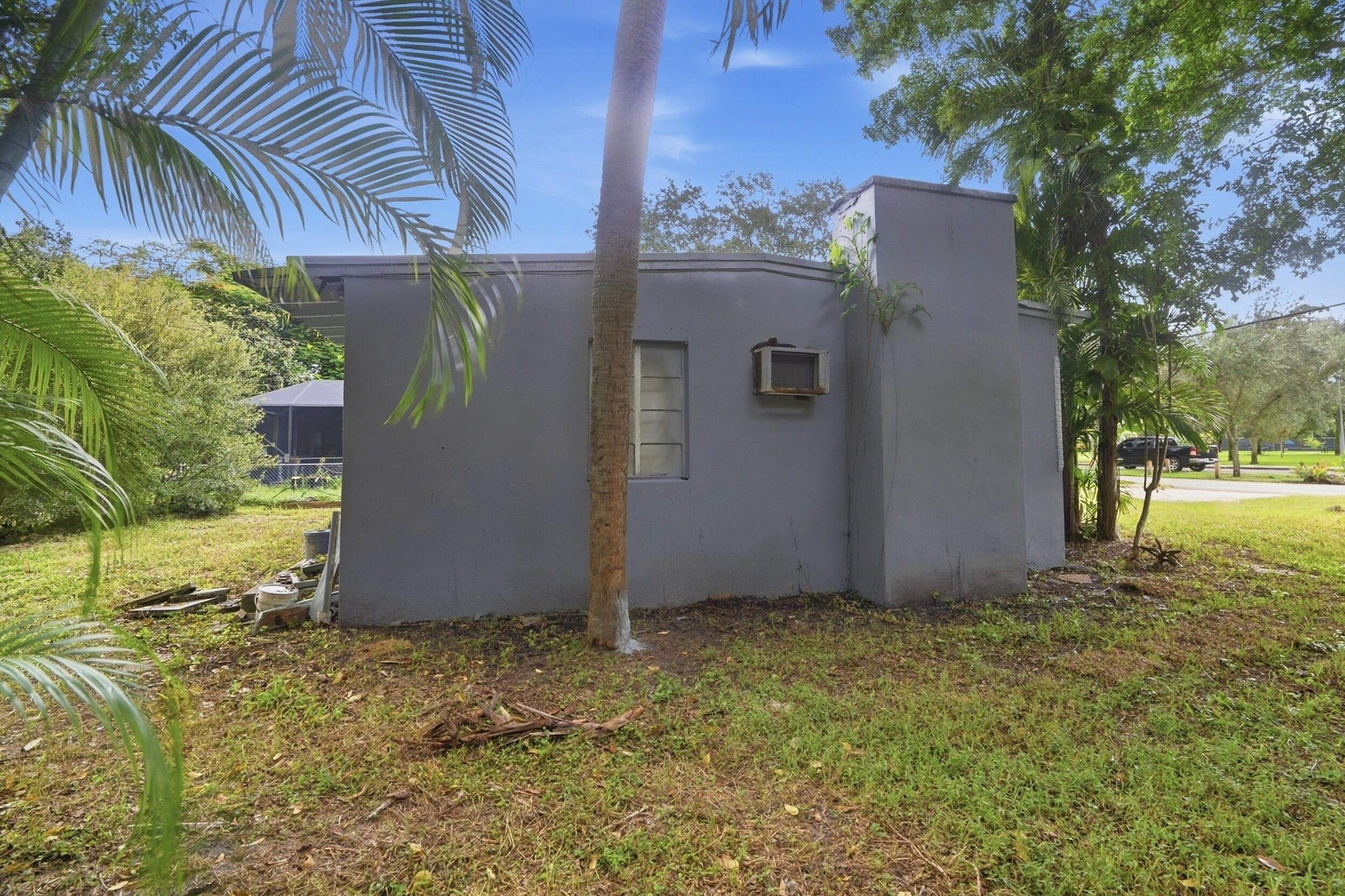 1725 Sw 14th Court Property Photo 17