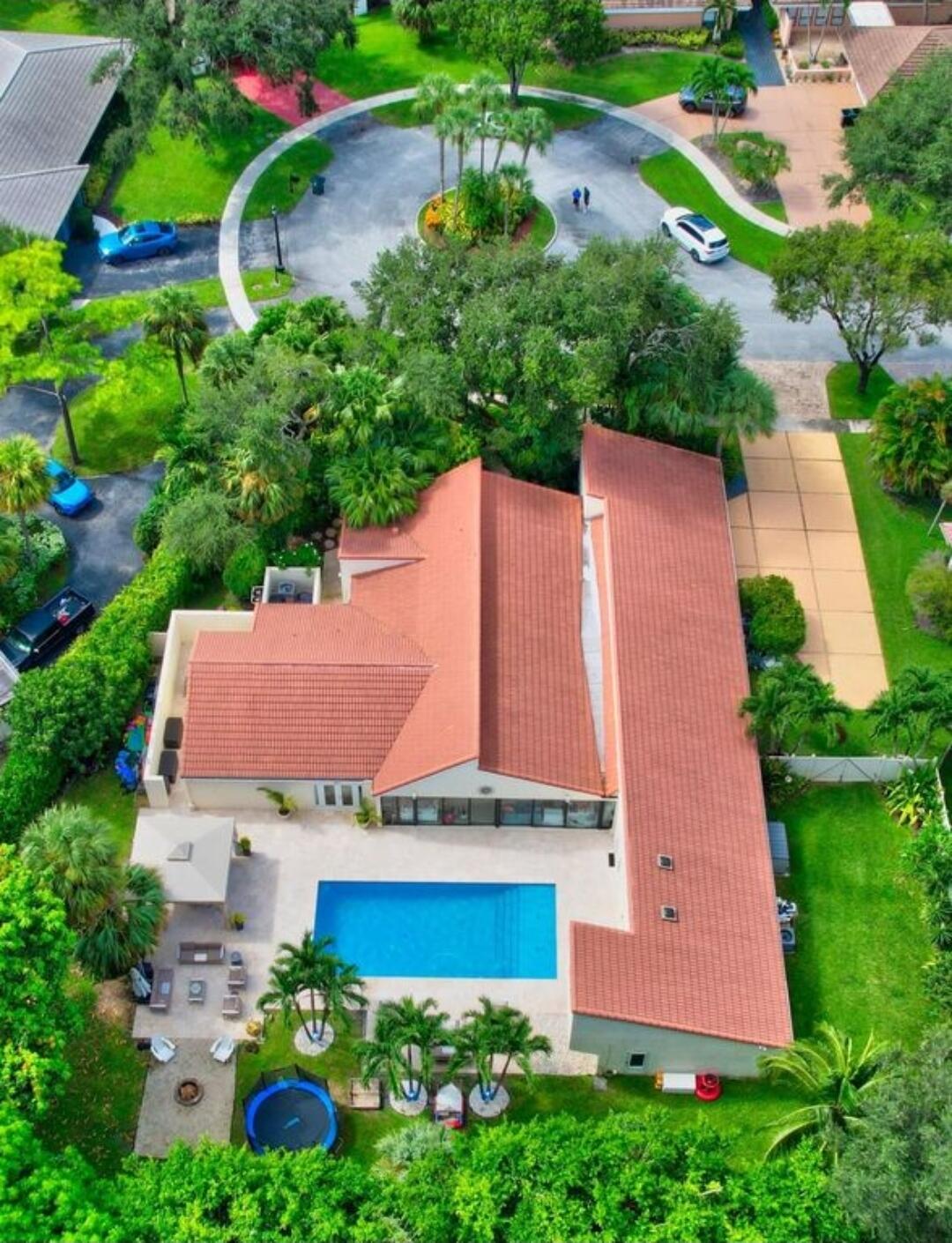 6555 Serena Lane Property Photo 1