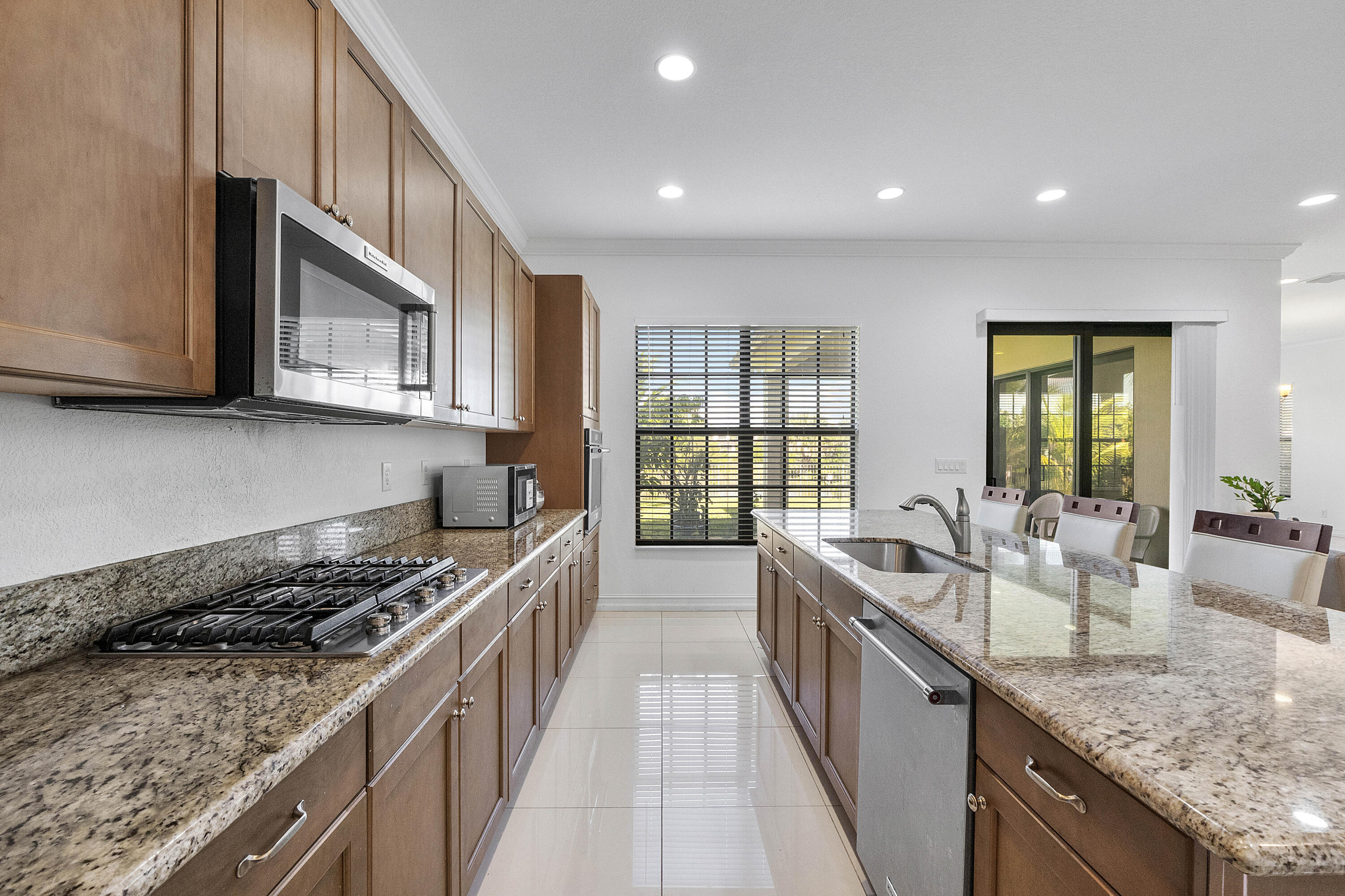 11425 Watercrest Circle E Property Photo 14