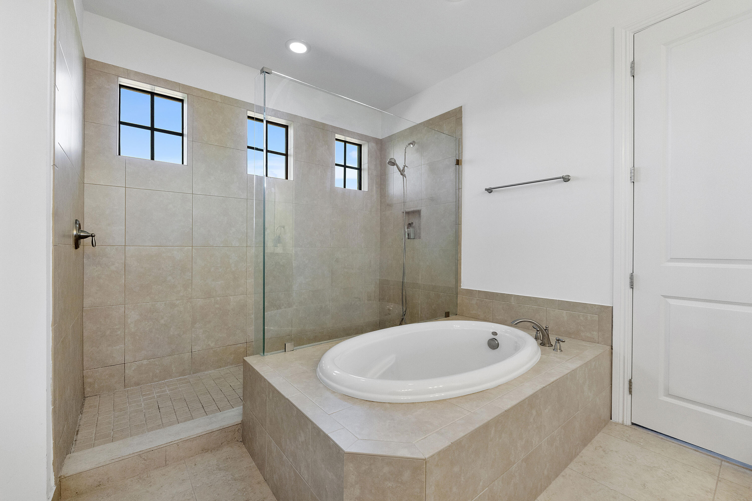 11425 Watercrest Circle E Property Photo 25