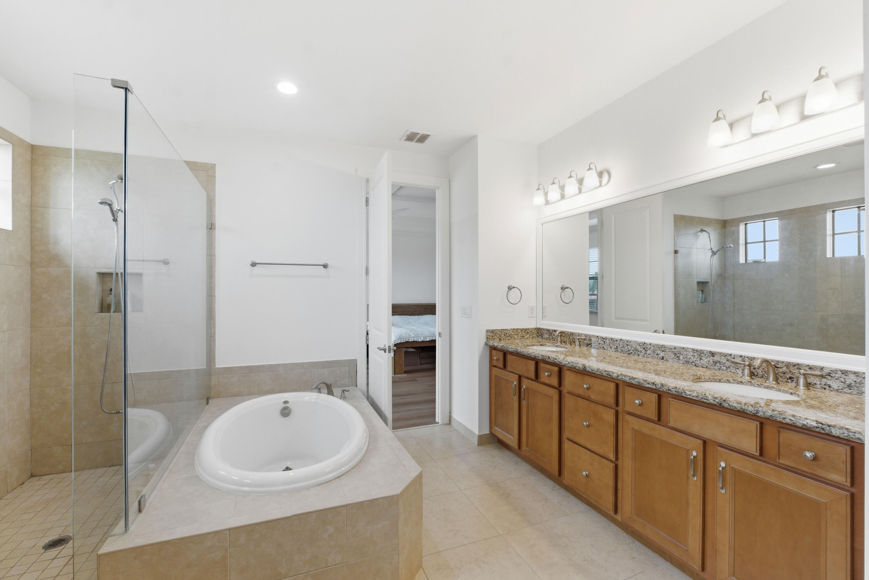 11425 Watercrest Circle E Property Photo 26